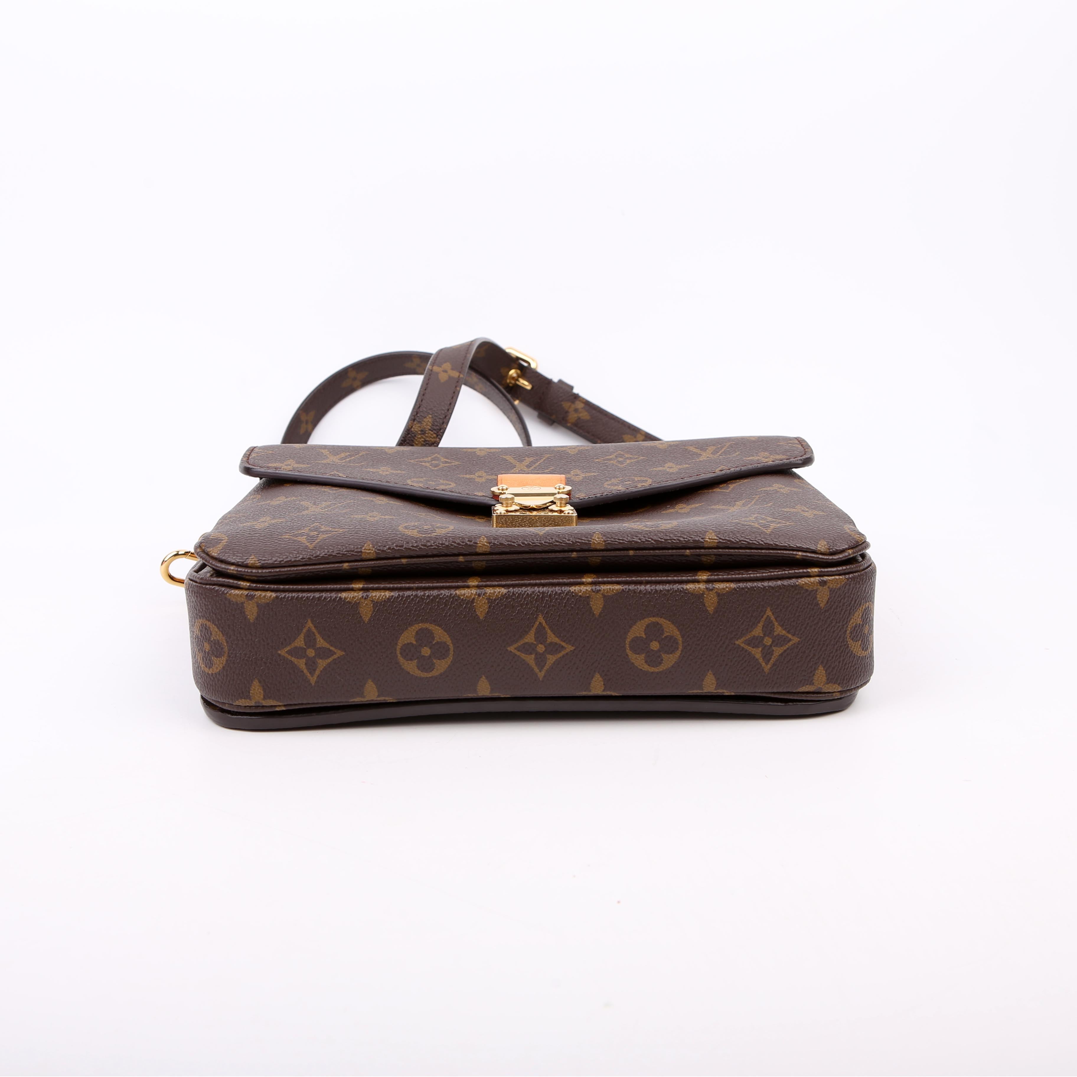 Pochette Metis Monogram