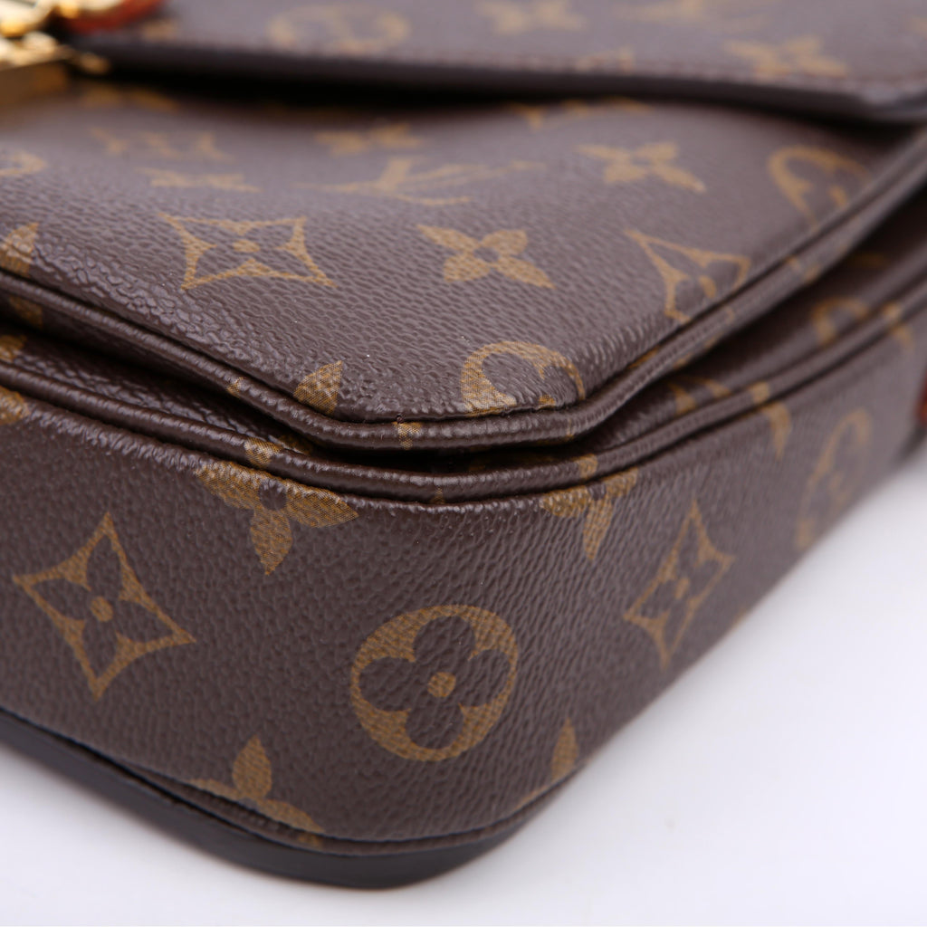 Pochette Metis Monogram