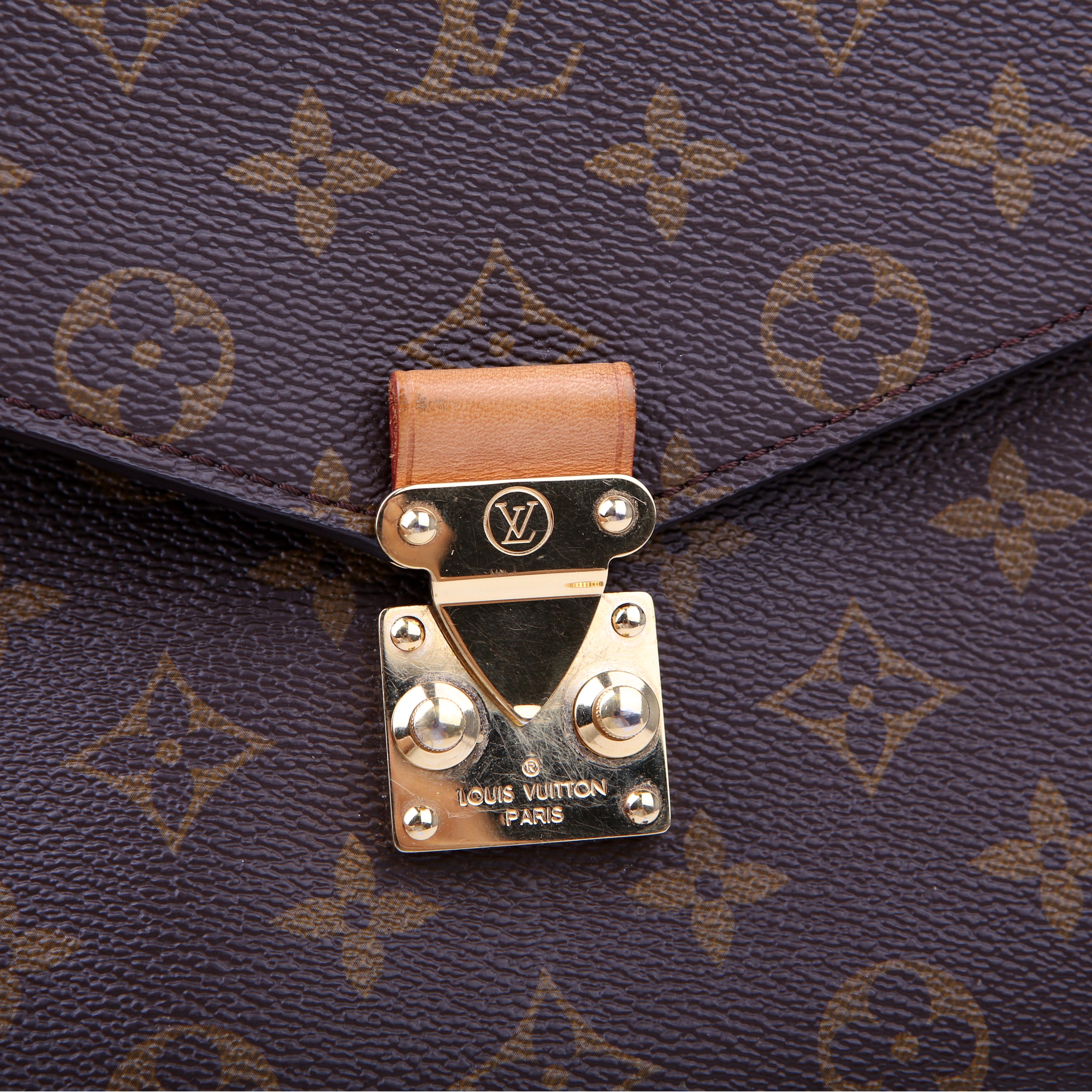 Pochette Metis Monogram