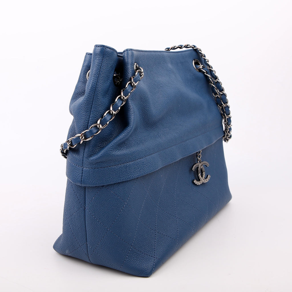 Zip and Carry Shopping Tote Medium Calfskin Blue
