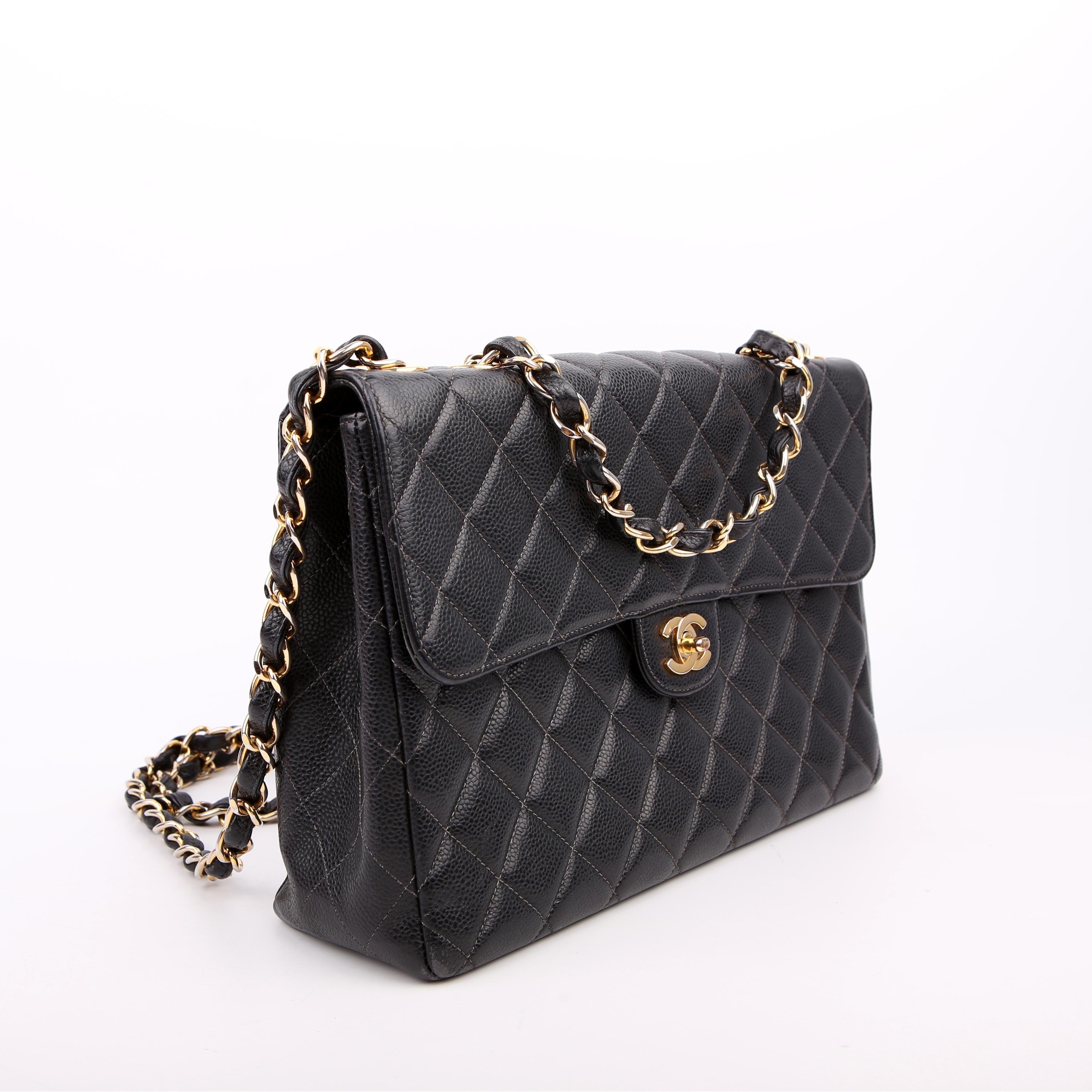 Classic Flap Jumbo Caviar 06-09M Black