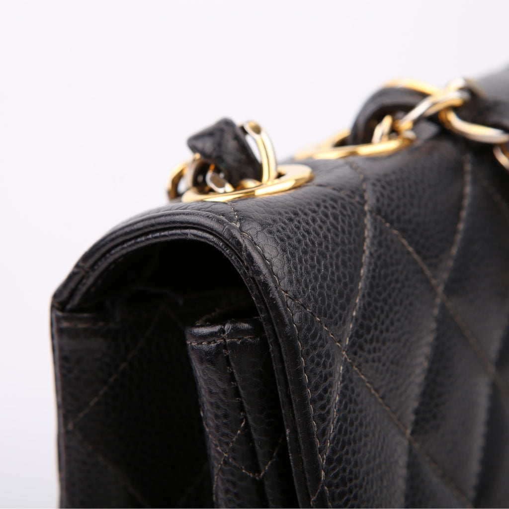 Classic Flap Jumbo Caviar 06-09M Black