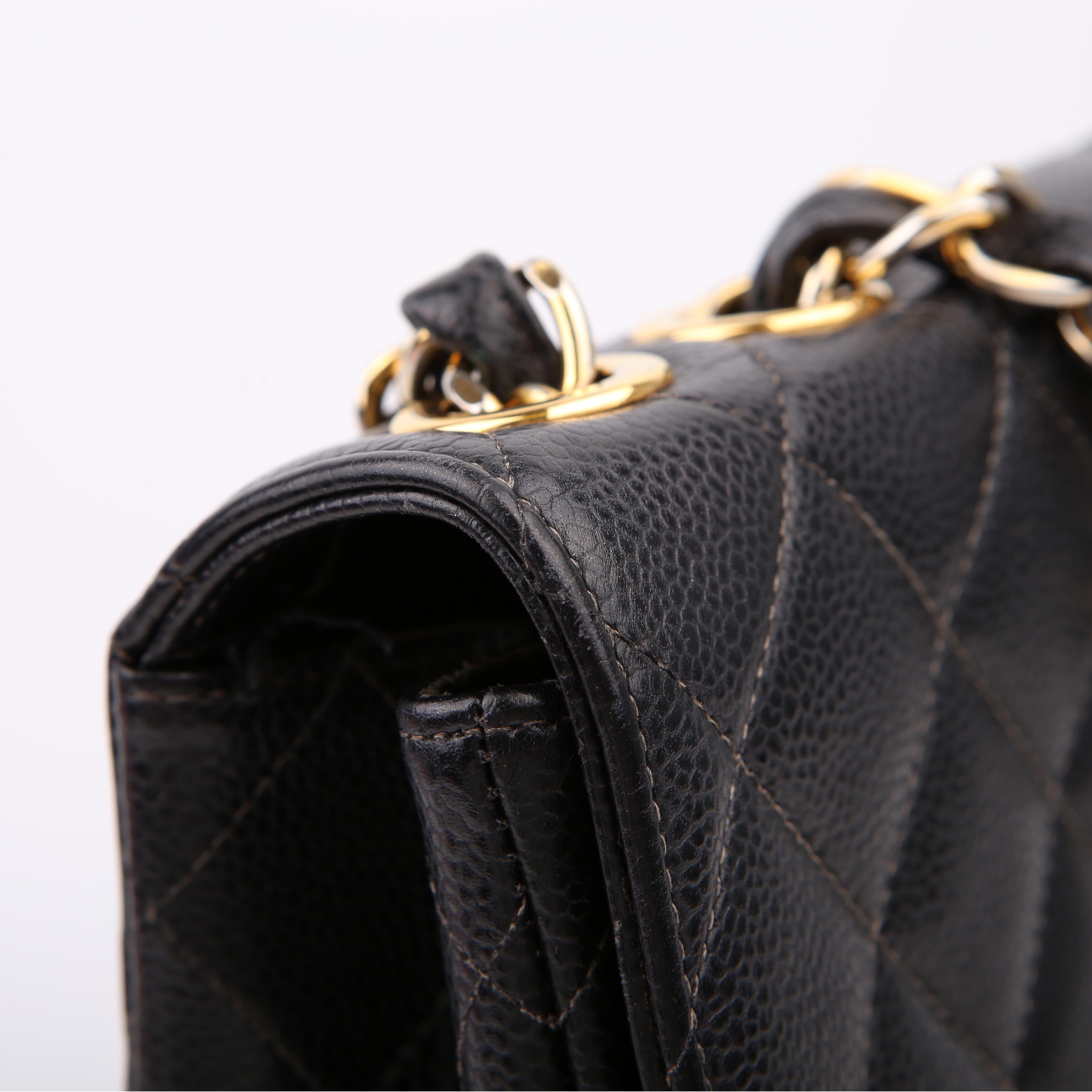 Classic Flap Jumbo Caviar 06-09M Black