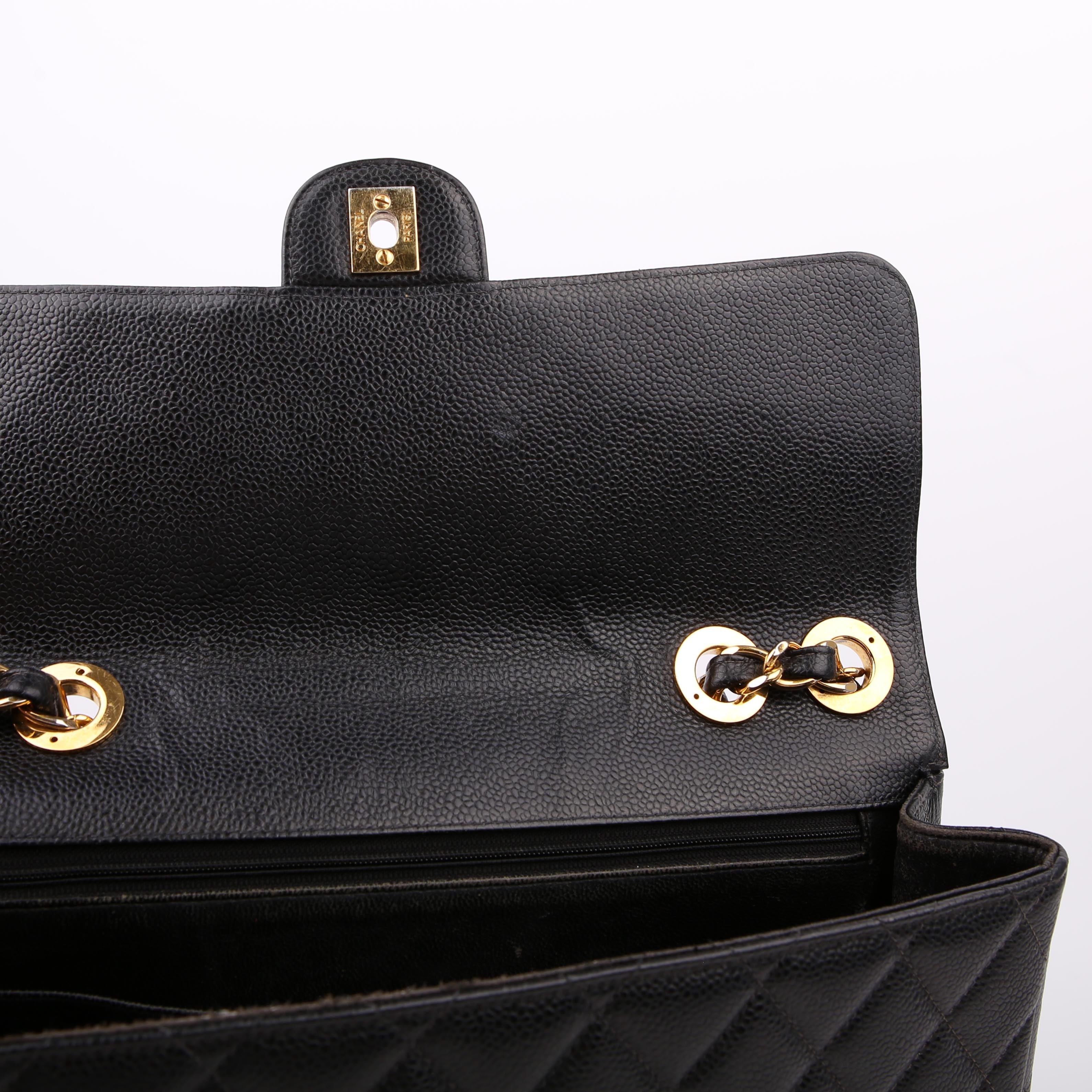 Classic Flap Jumbo Caviar 06-09M Black