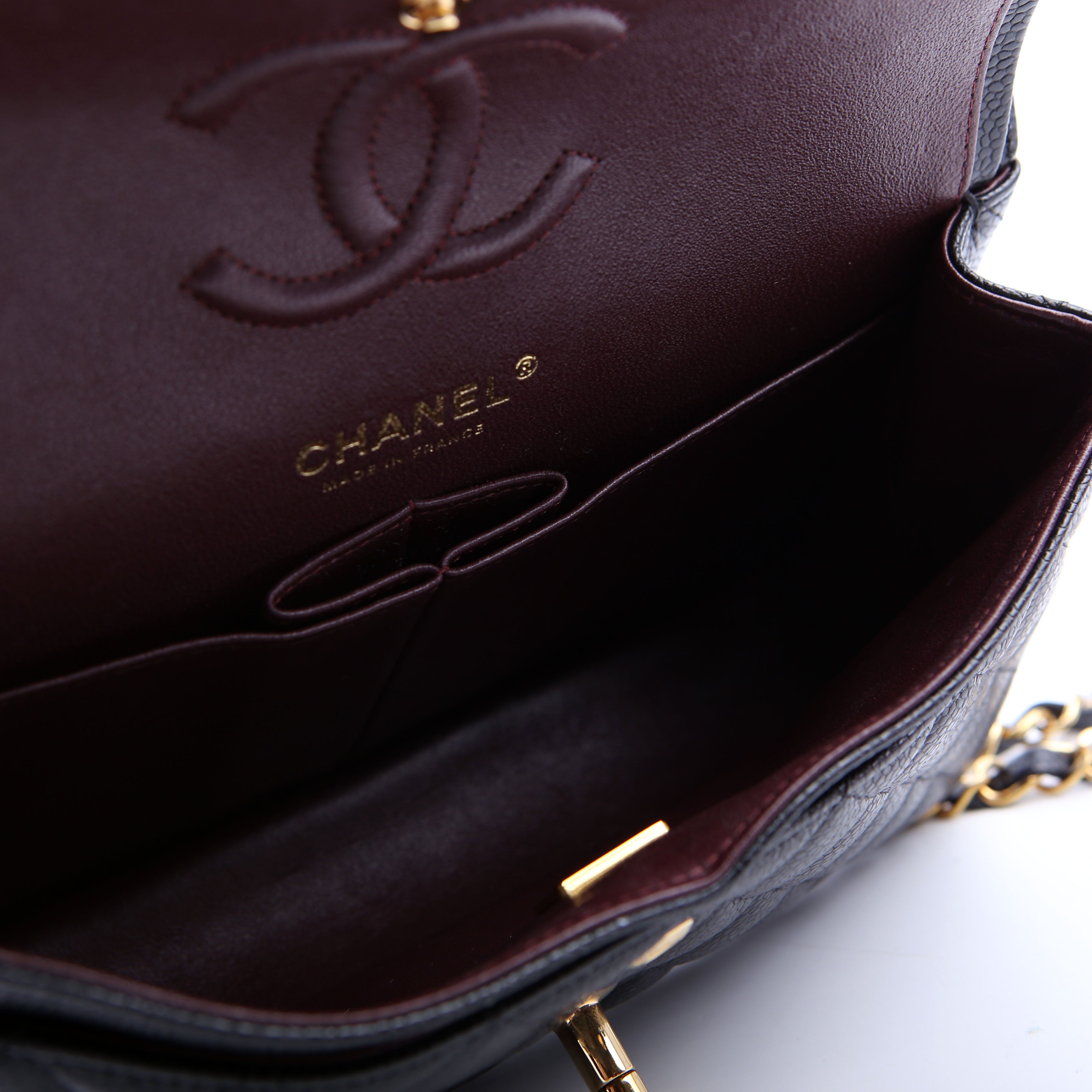 Classic Flap Small Caviar RFID Black/Gold