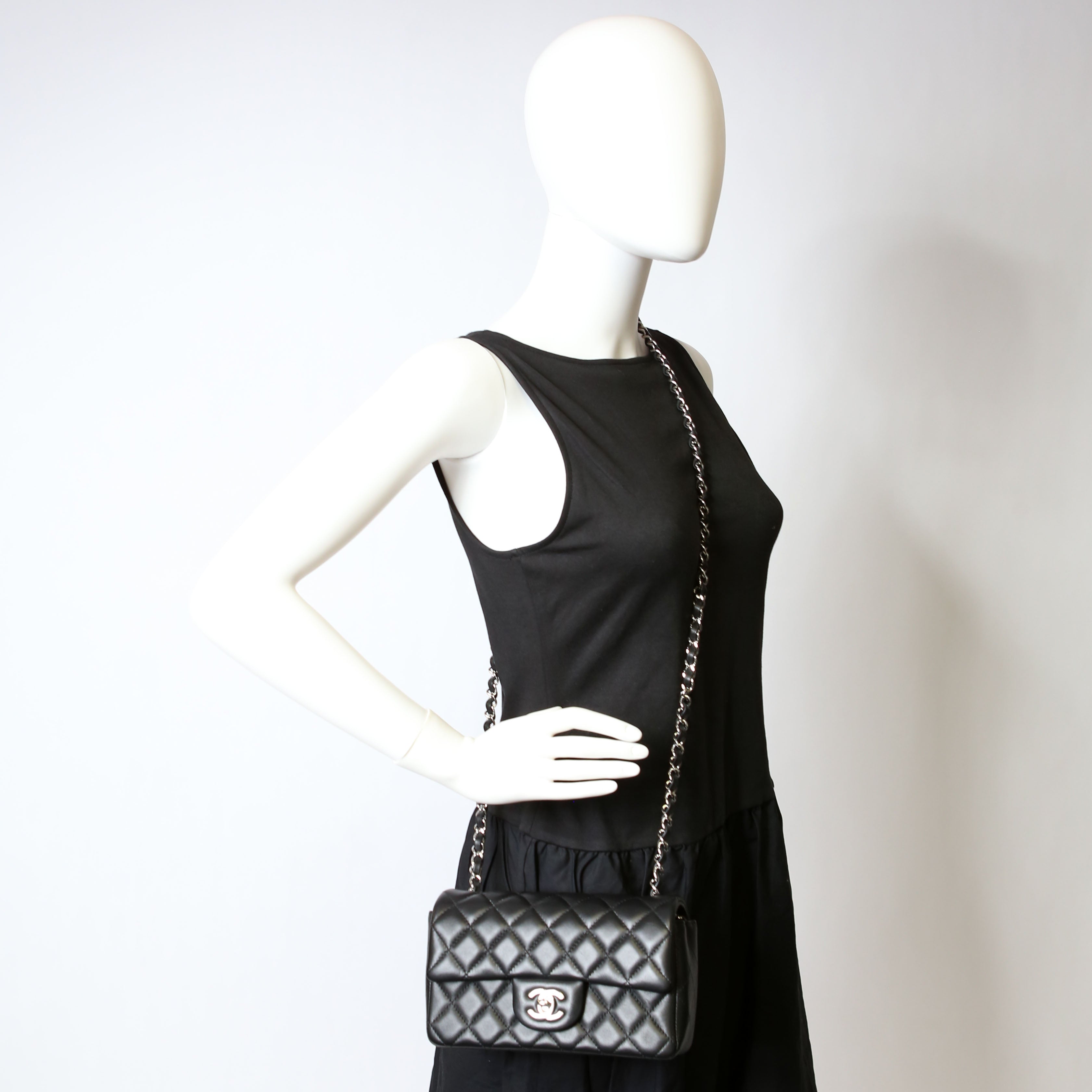 Classic Flap Mini Rectangle Lambskin RFID Black/Silver