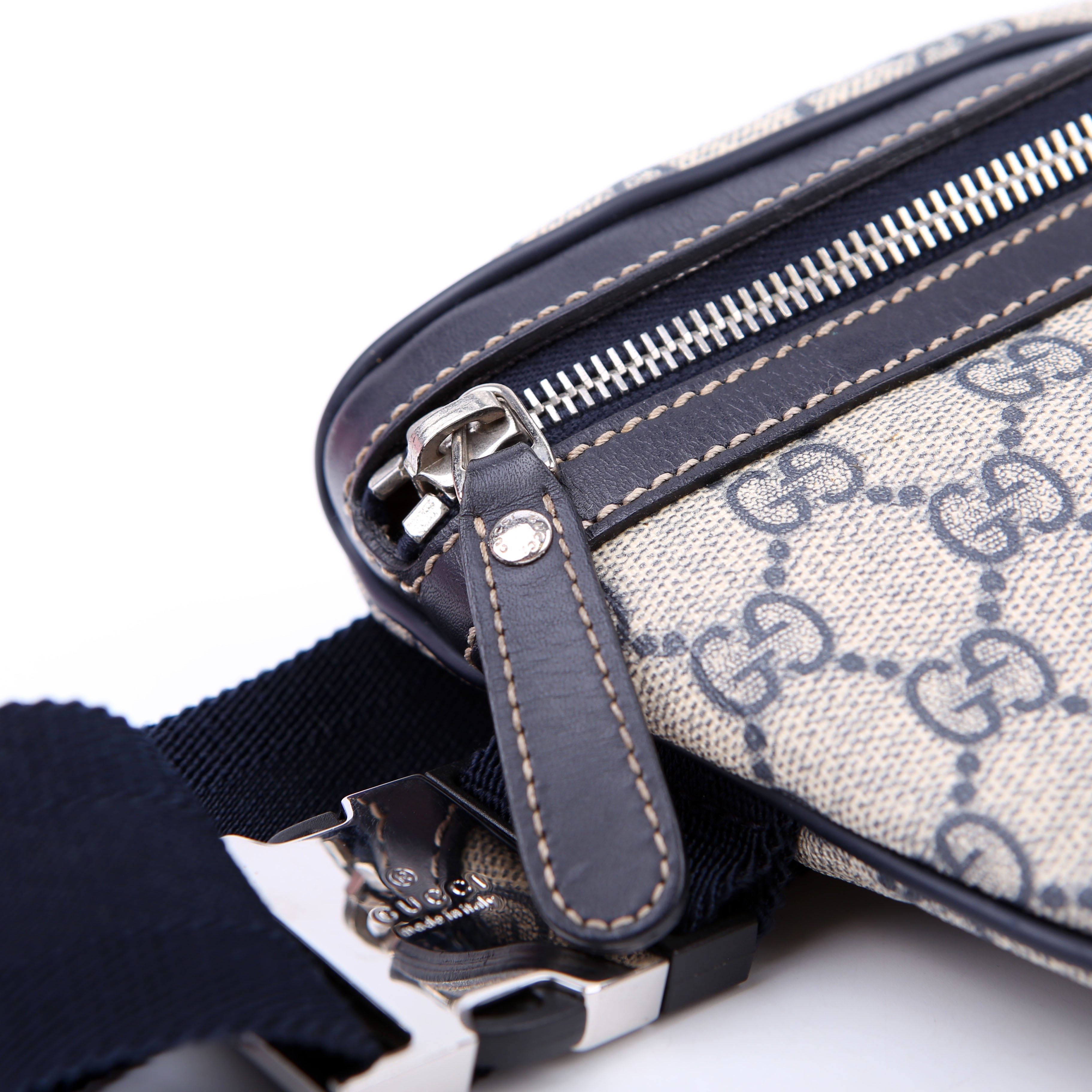 233269 GG Supreme Belt Bag Blue