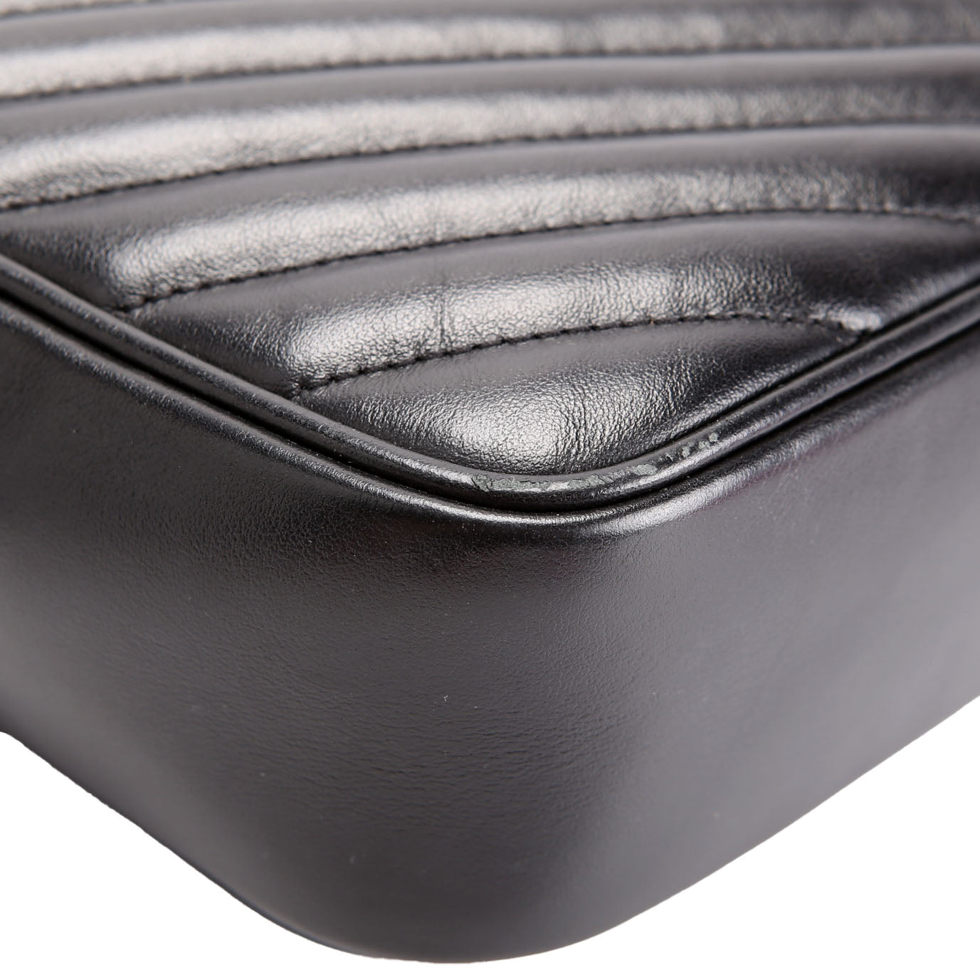 SAINT LAURENT Lou Camera Bag Quilted 612544 Black