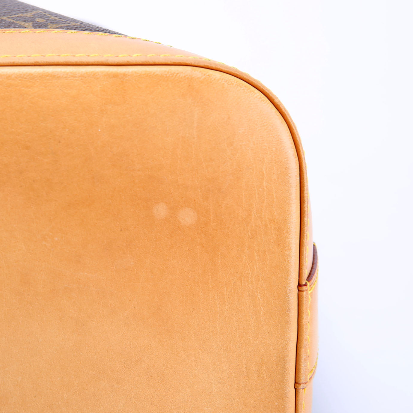Lockit Verical MM Monogram
