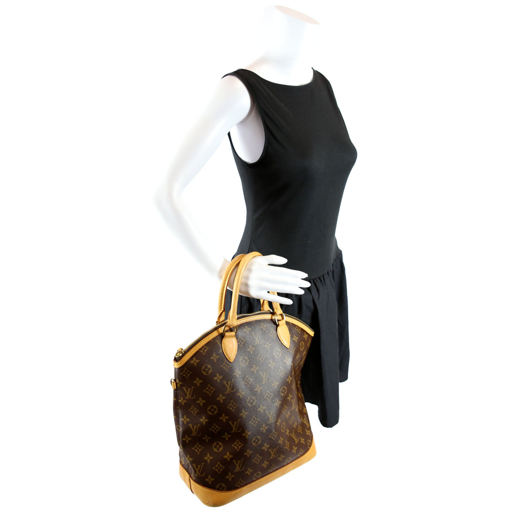 Lockit Verical MM Monogram