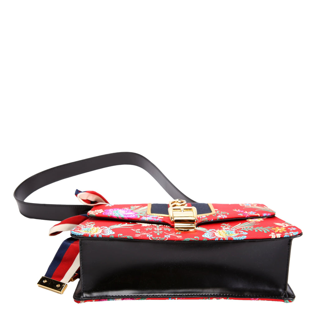 Gucci 421882 Floral Sylvie Shoulder Small