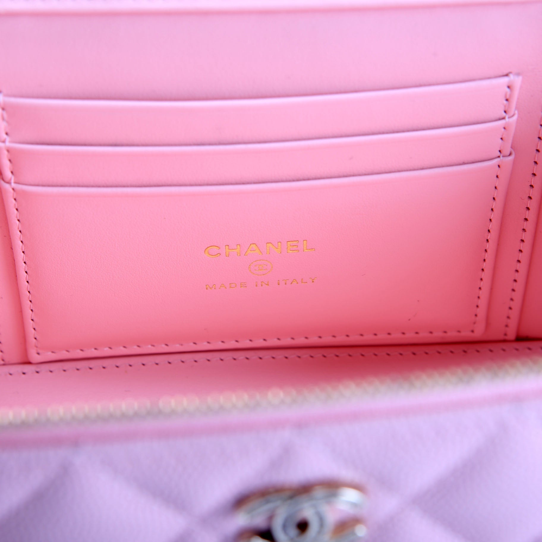 CC Vanity Small Chain Quilted Caviar RFID