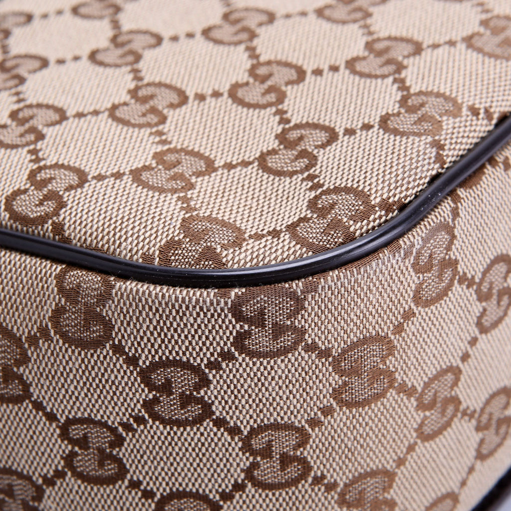 Gucci 449172 GG Canvas Messenger