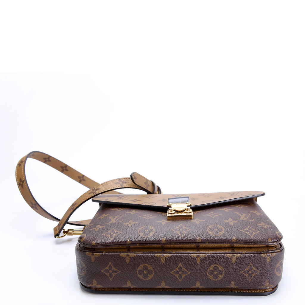 Pochette Metis Reverse Monogram