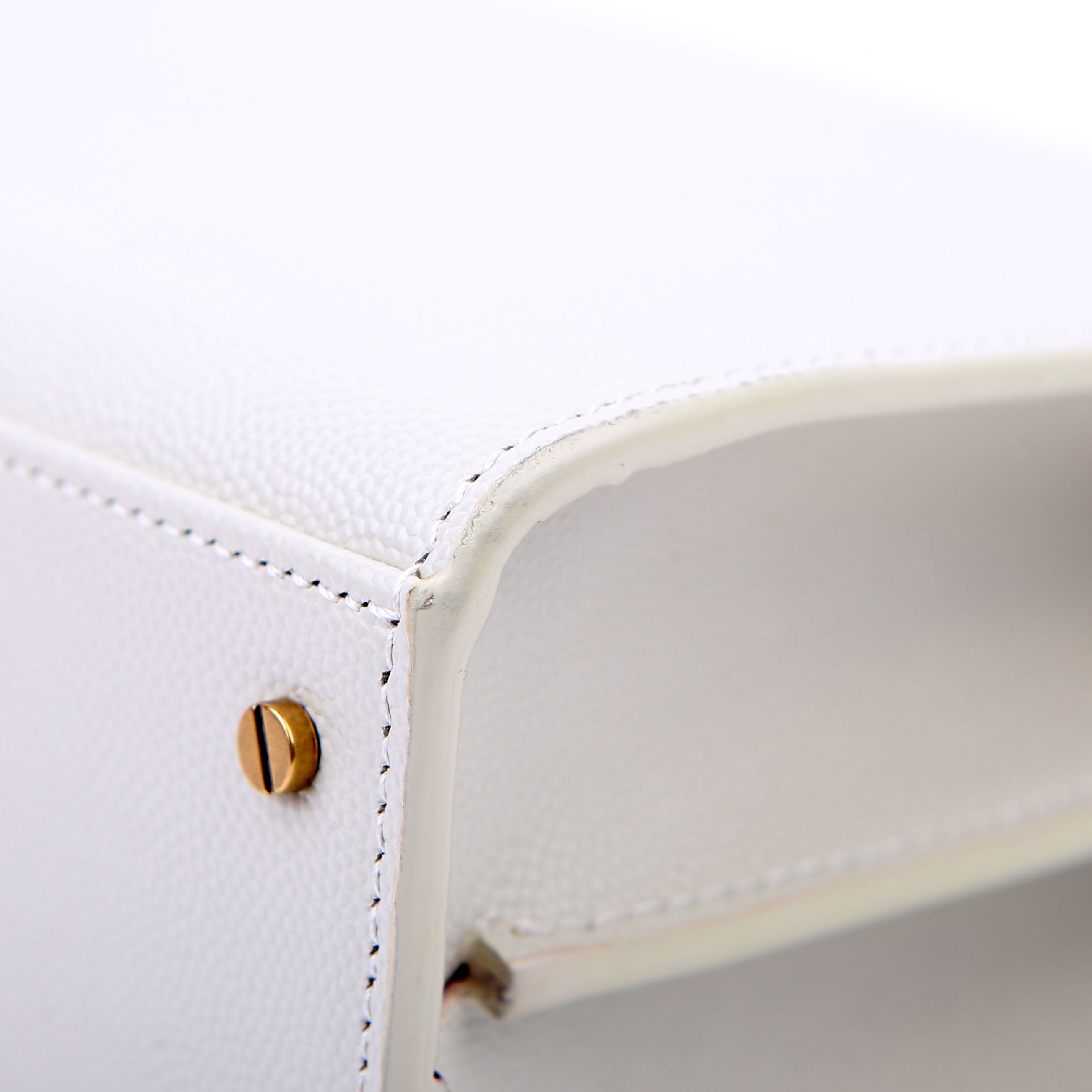 Cassandra Top Handle White