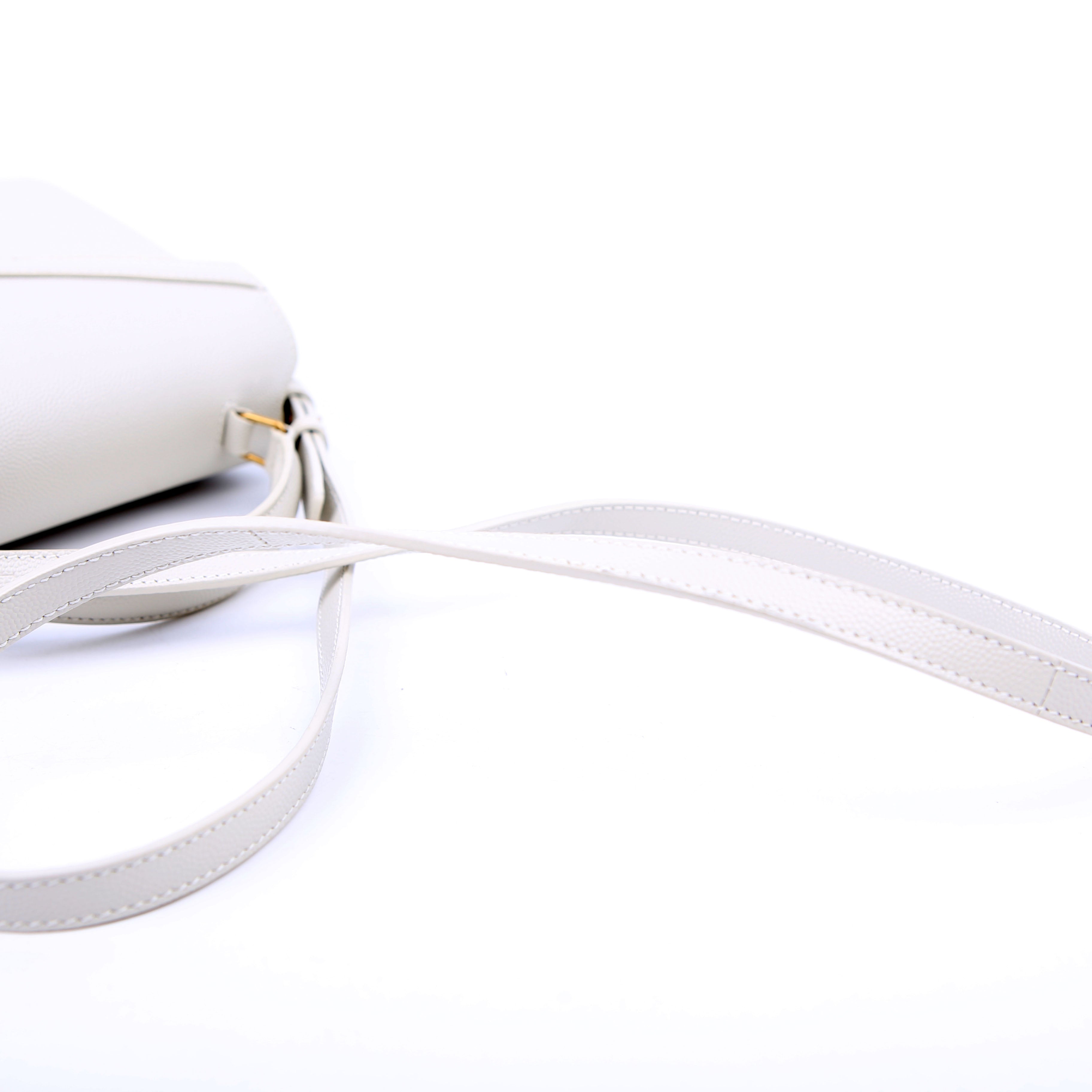 Cassandra Top Handle White