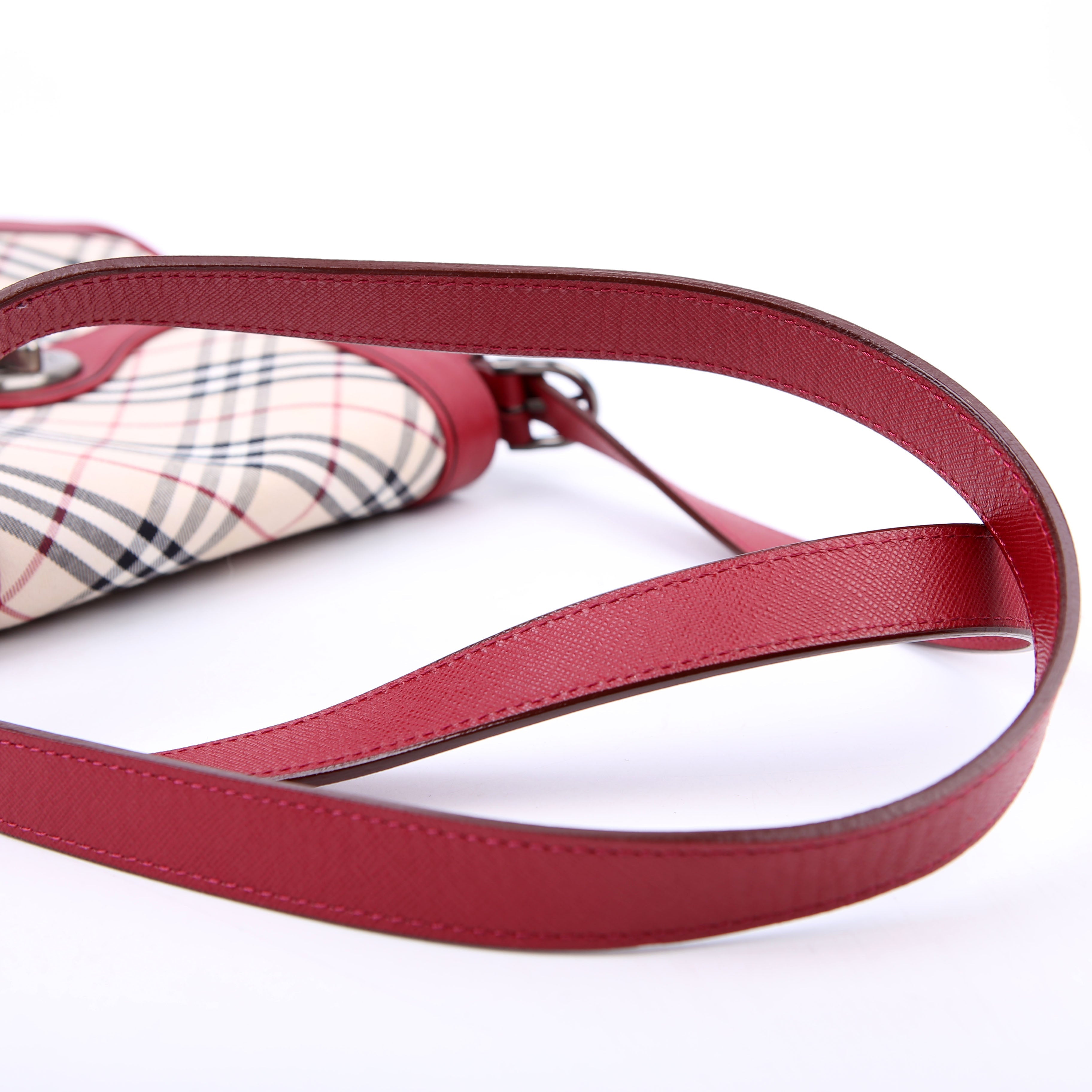 Nova Check Turnlock Shoulder Red