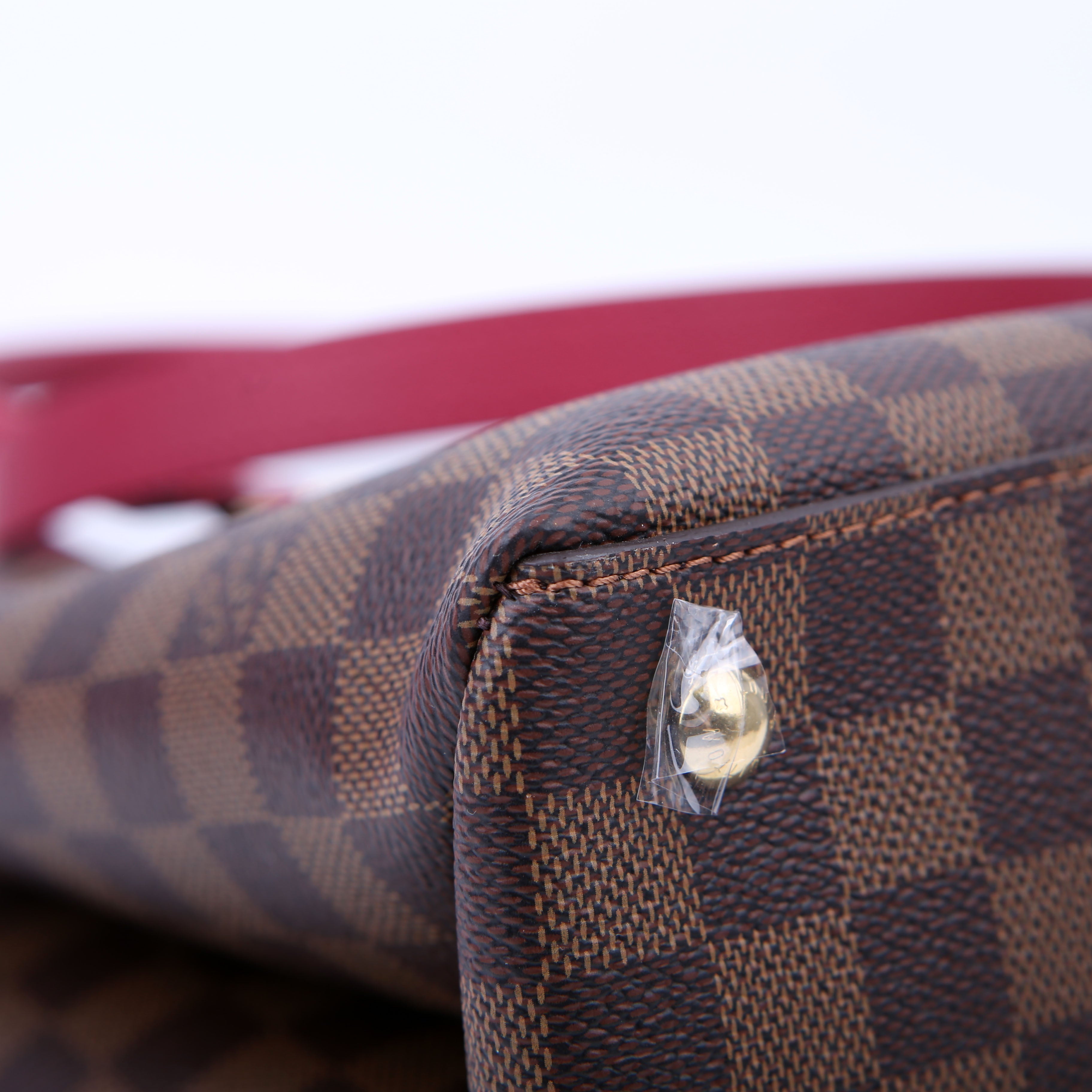 Riverside Damier Ebene Red