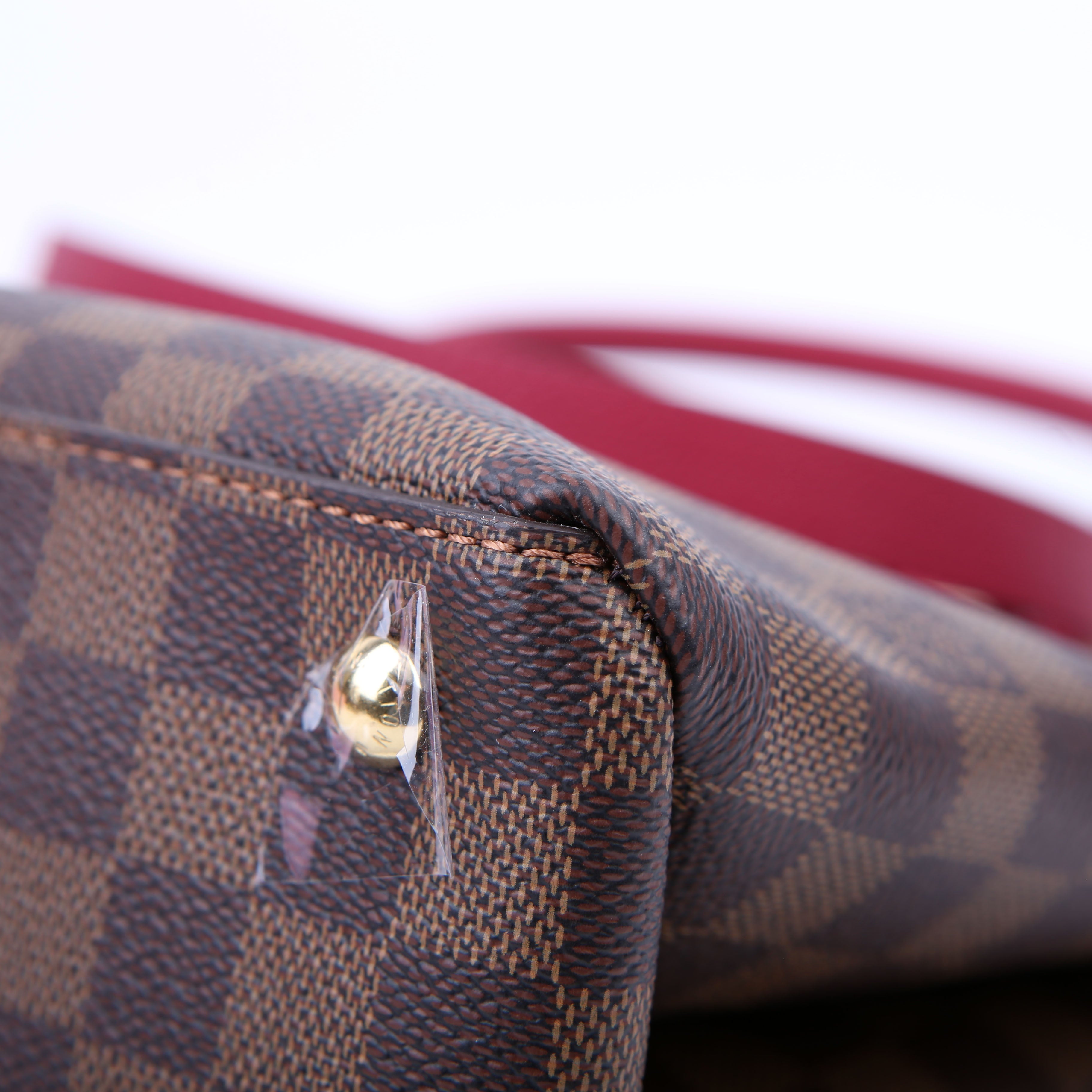 Riverside Damier Ebene Red