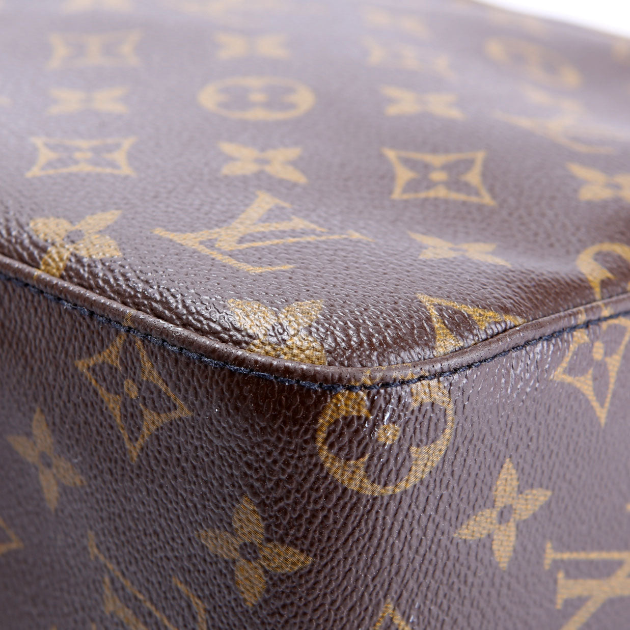 Looping MM Monogram