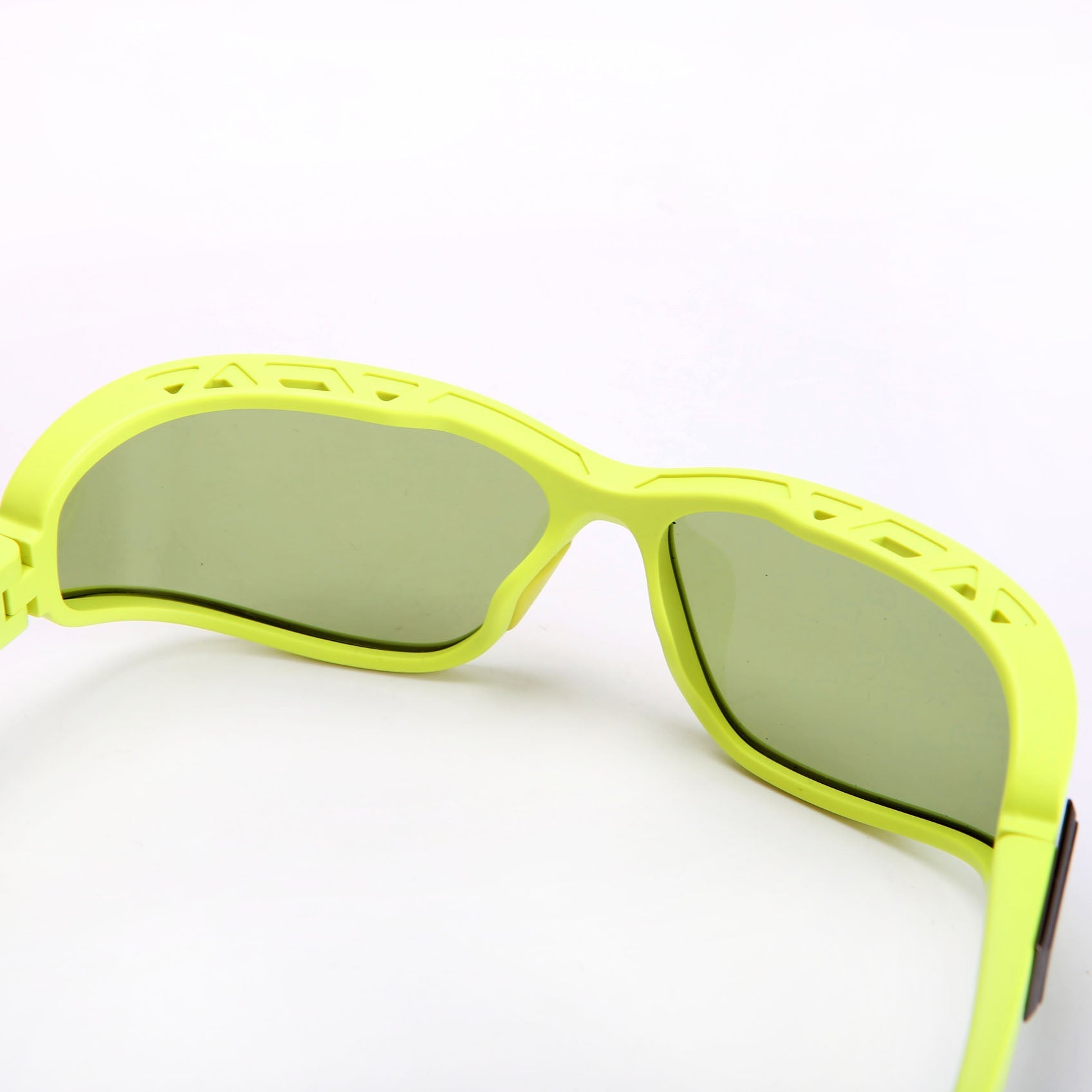 GG2011S Oval Sunglasses Green