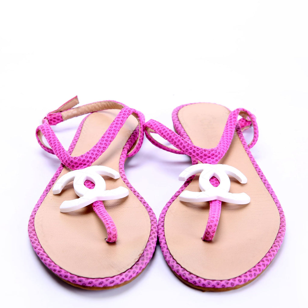 CC Logo T-Strap Sandals Size 37 Pink