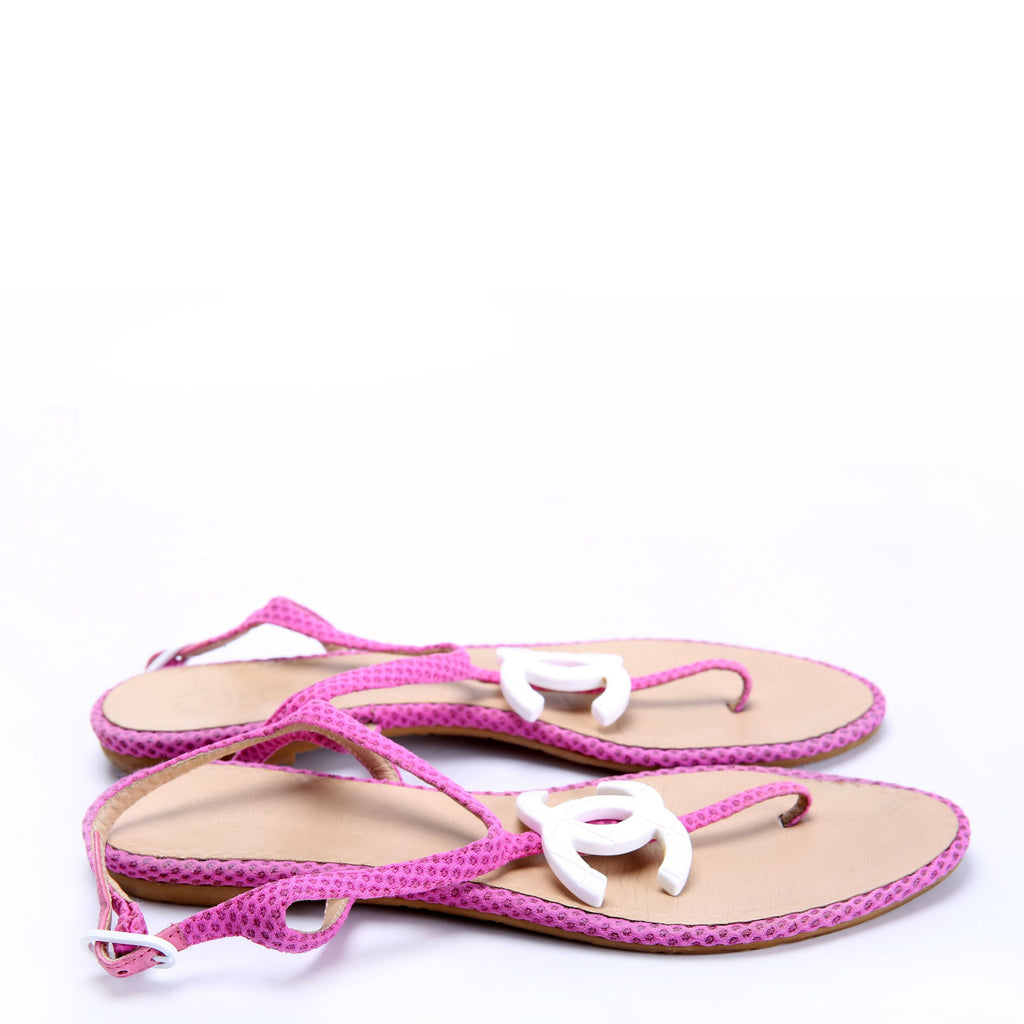 CC Logo T-Strap Sandals Size 37 Pink