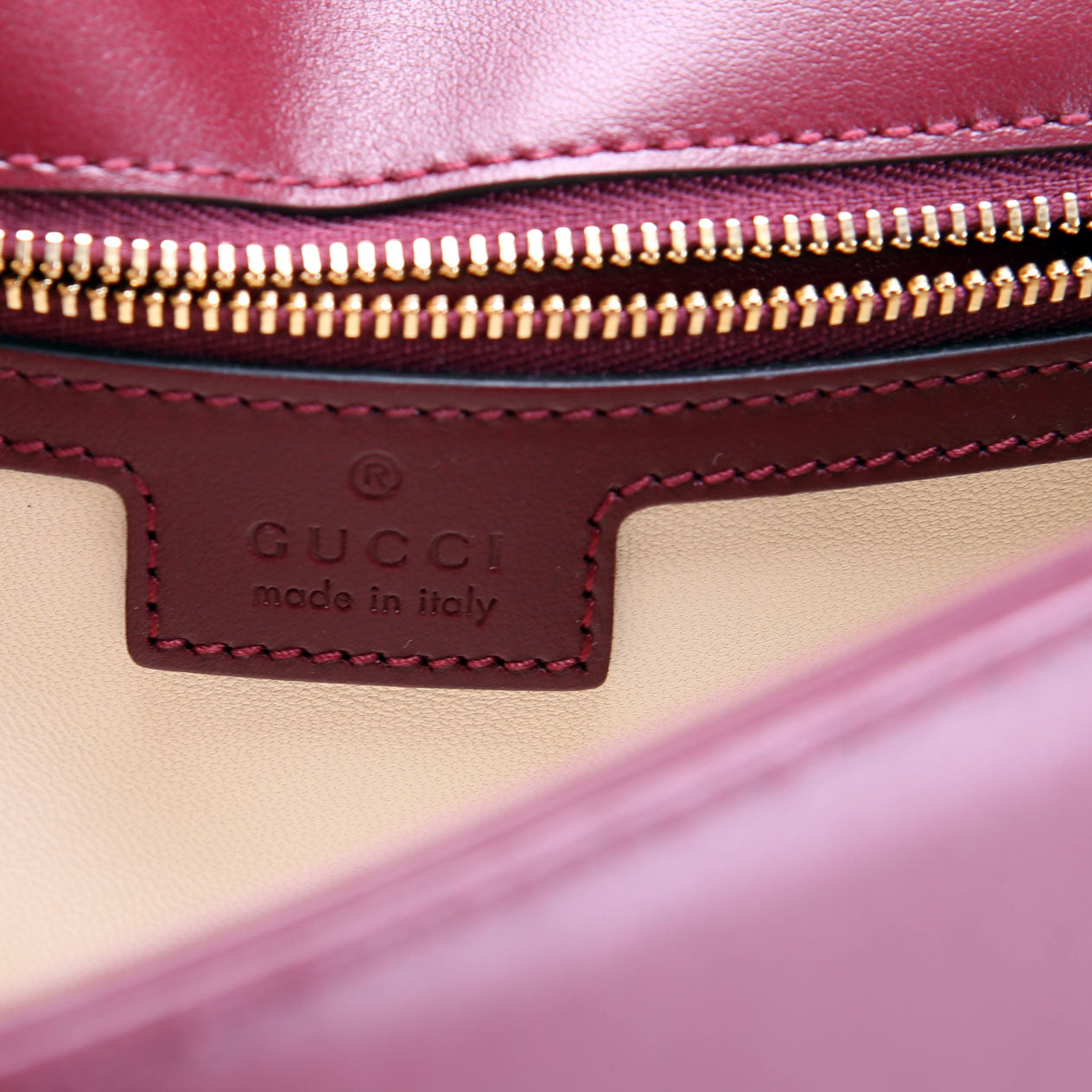 Gucci 4443497 Marmont Leather Shoulder Small Flap
