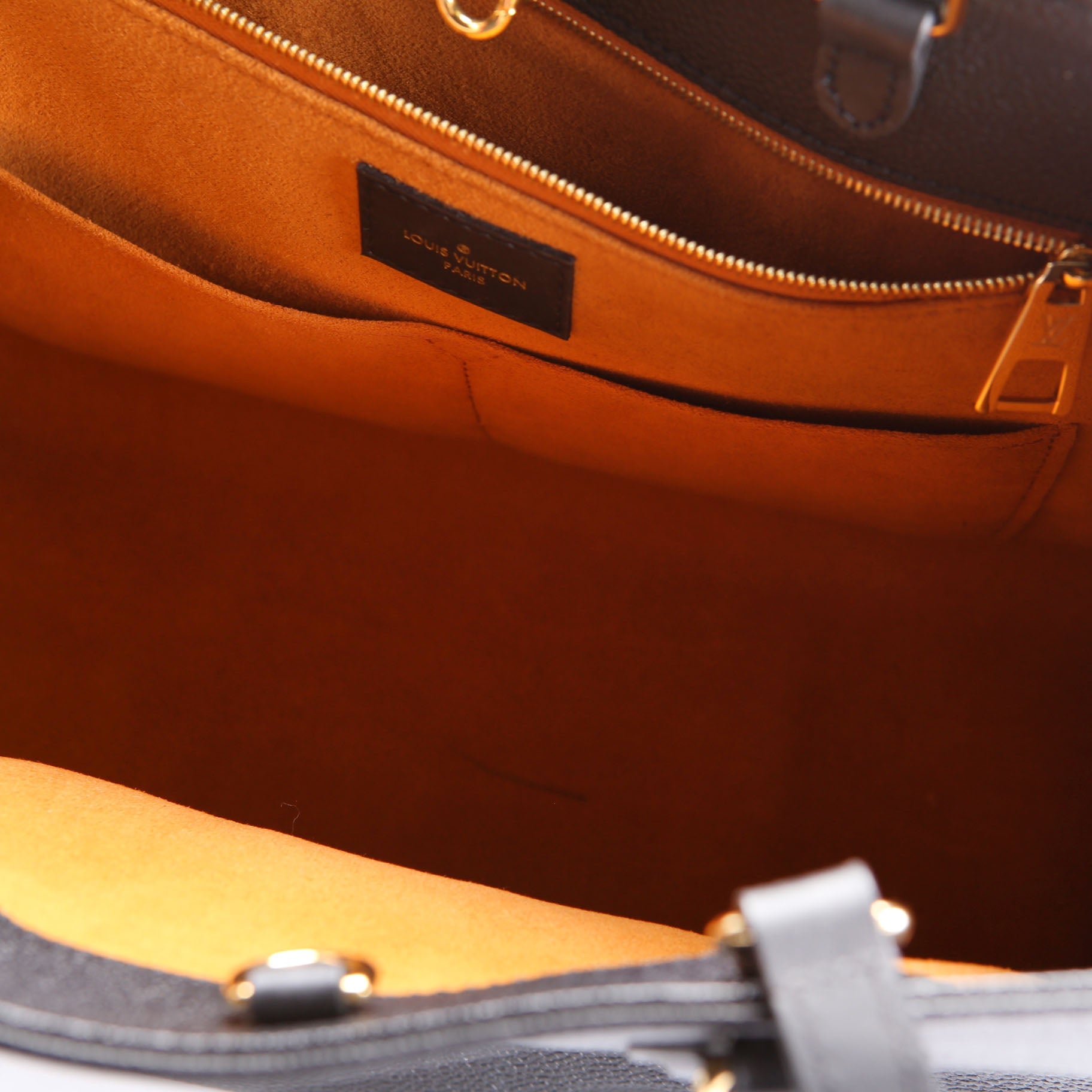 ONTHEGO MM Empreinte Black
