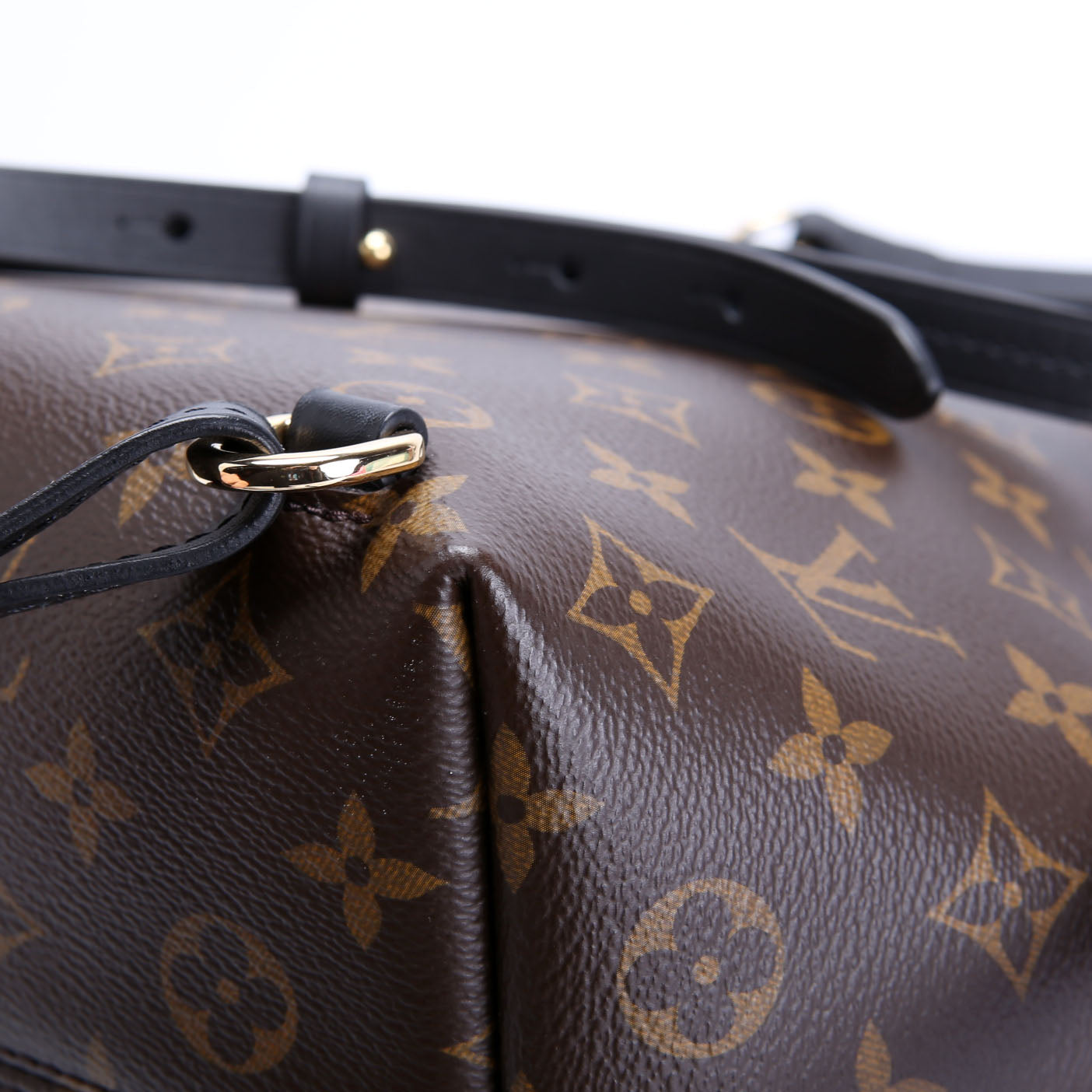 Montsouris PM NM Monogram