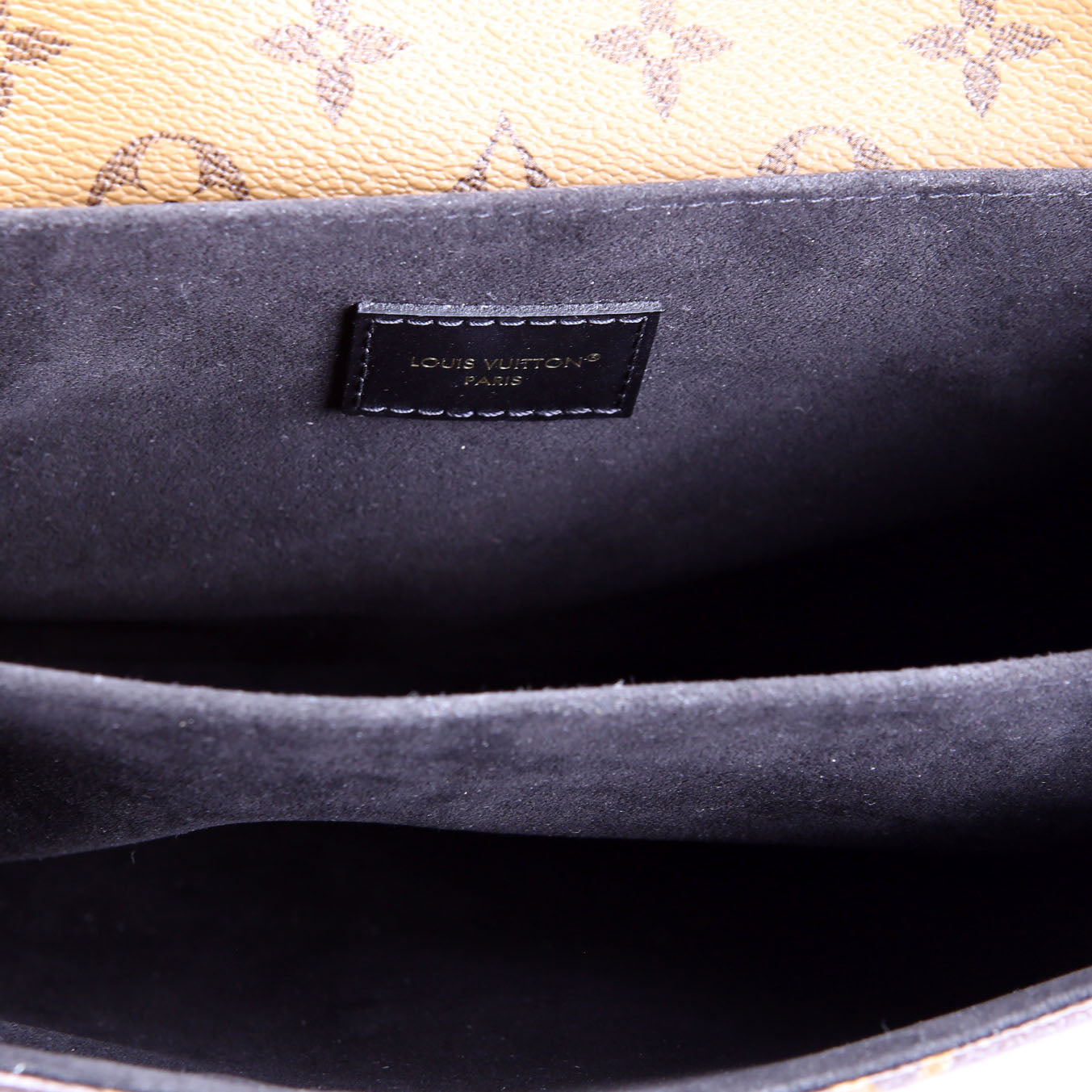 Pochette Metis Reversed Monogram