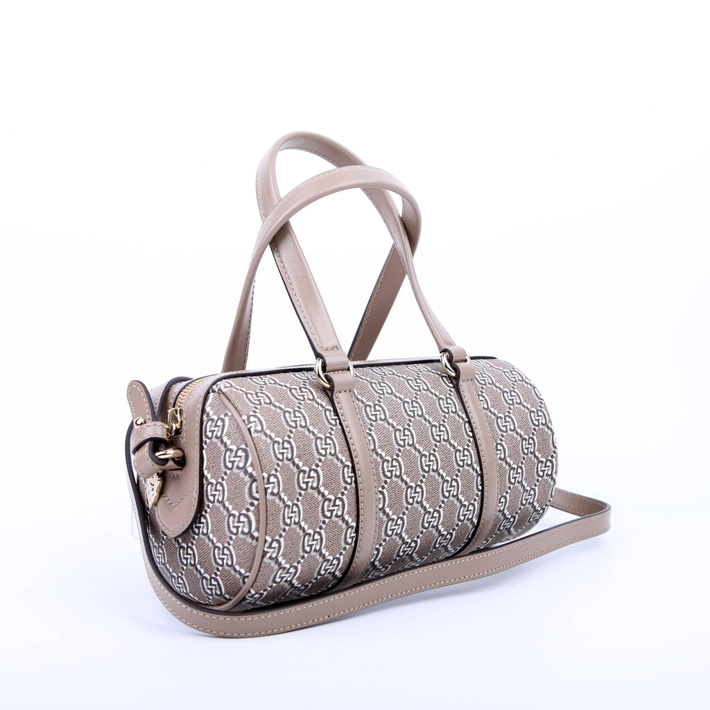Gucci 796230 GG Supreme Shadow Small 2Way