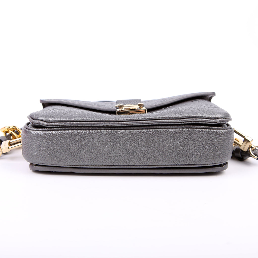 Pochette Metis East West Shimmery Empreinte Grey