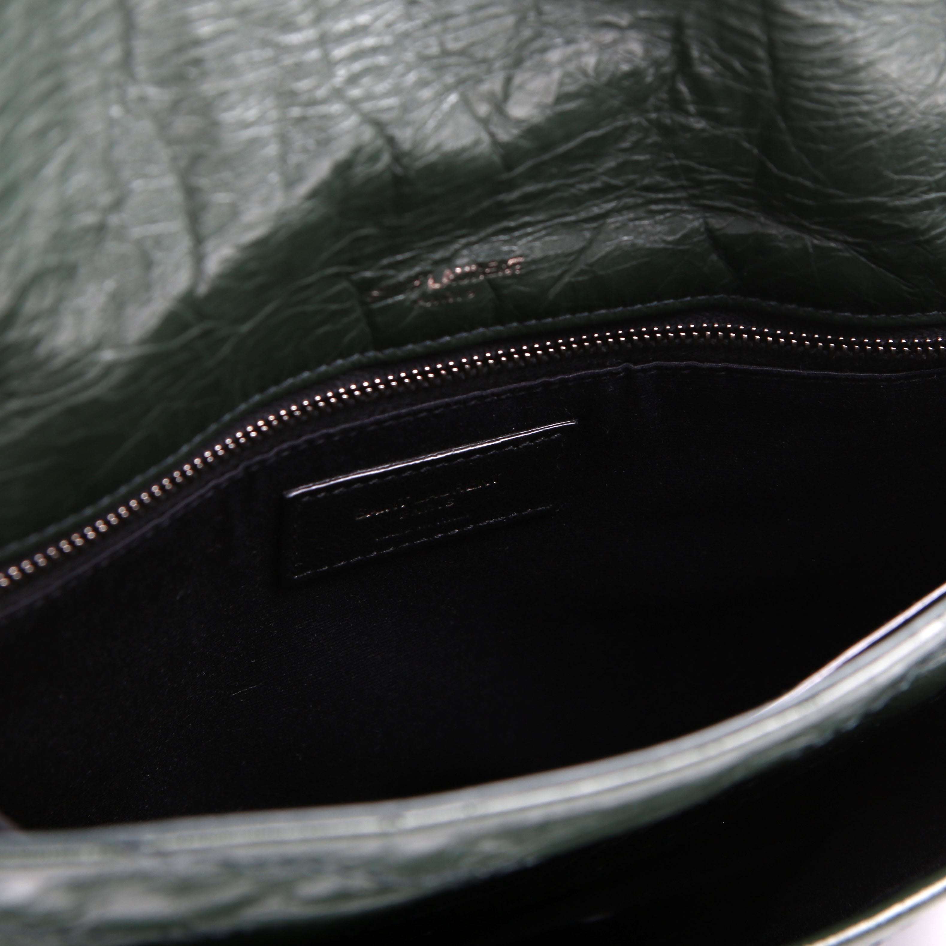 SAINT LAURENT Niki Large Crinkled Leather 633157 Green