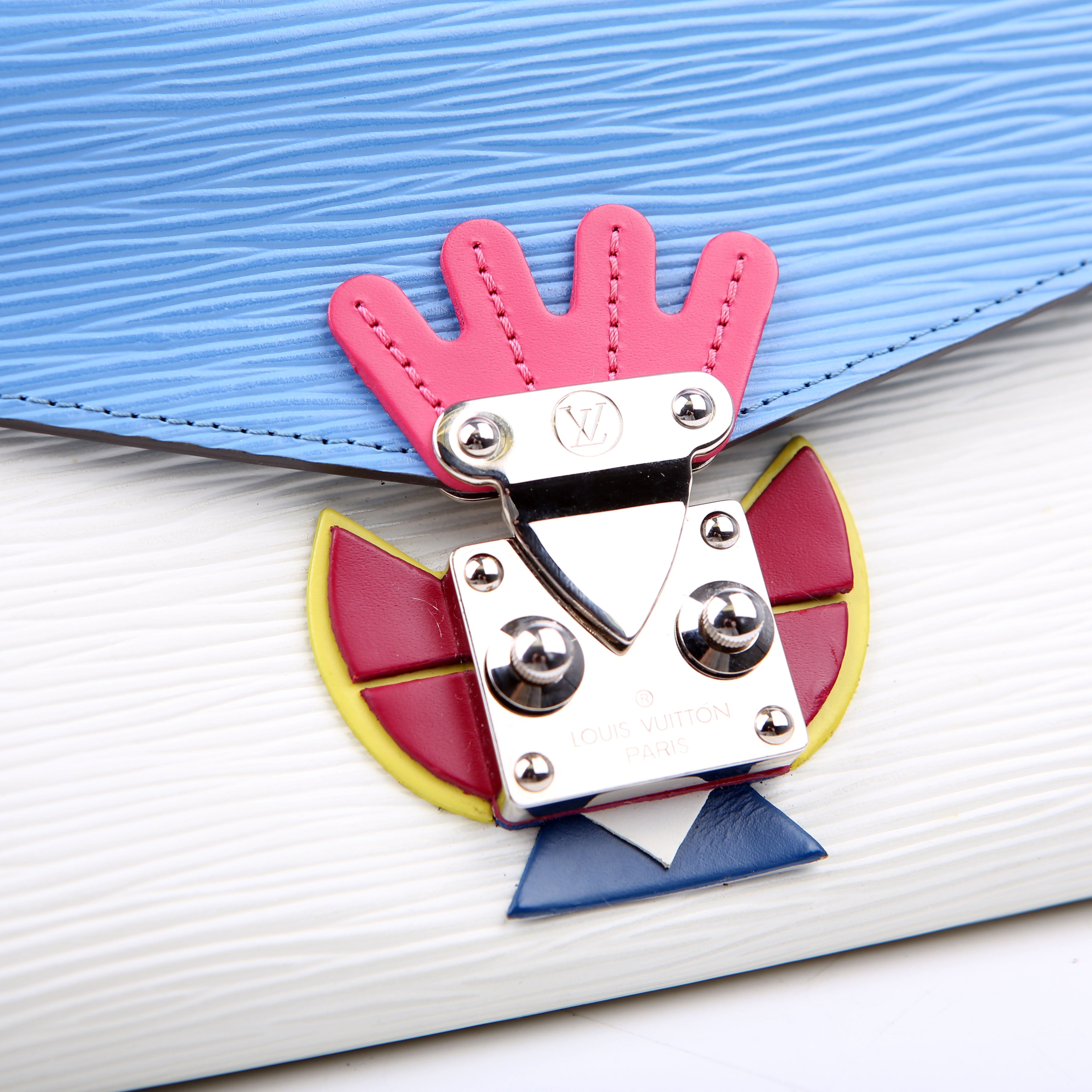 Tribal Mask Chain Wallet Epi Blue/White
