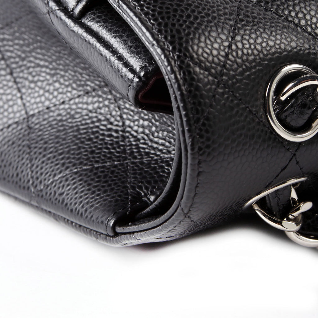 Classic Flap Jumbo Caviar 25M Black