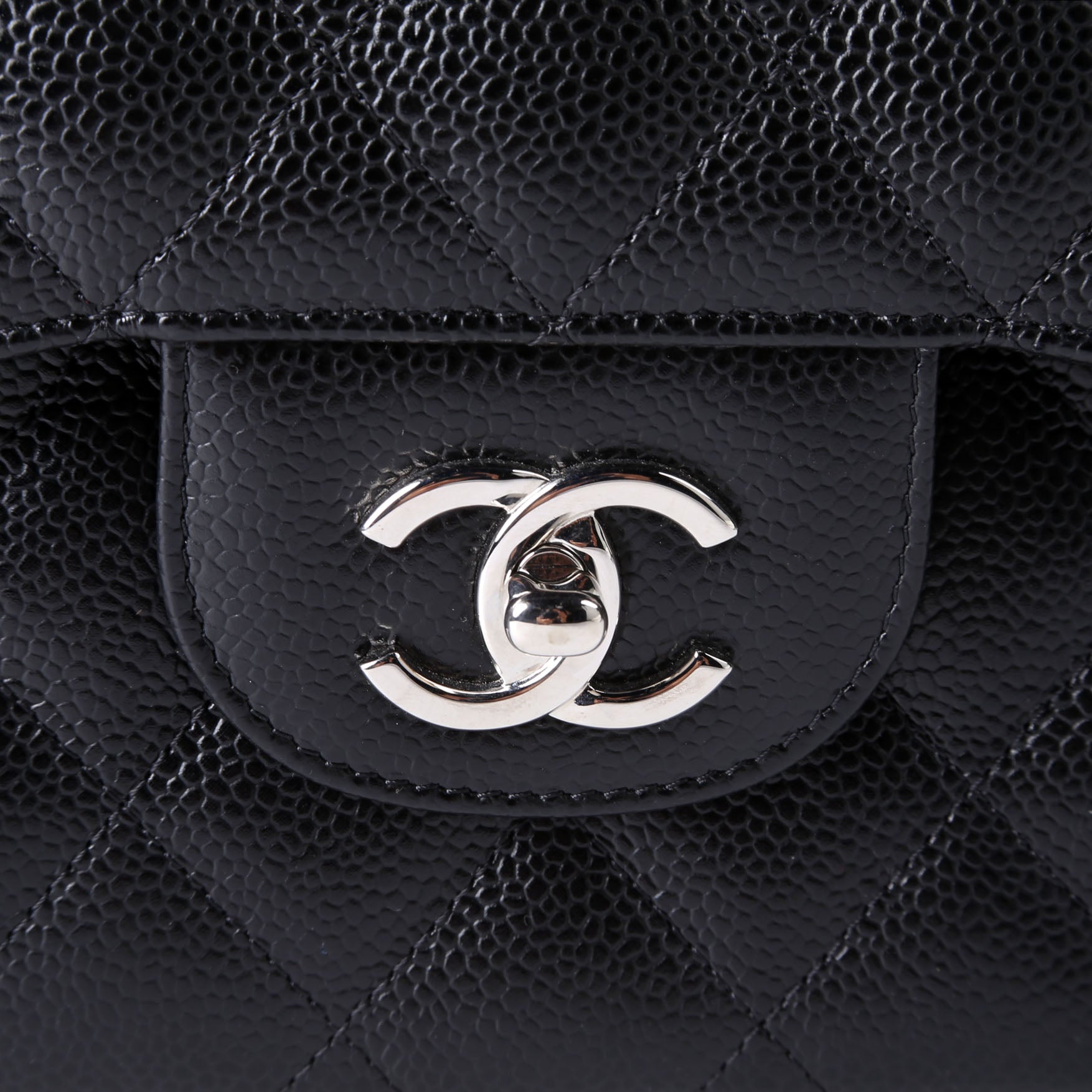 Classic Flap Jumbo Caviar 25M Black