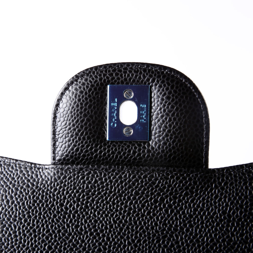 Classic Flap Jumbo Caviar 25M Black