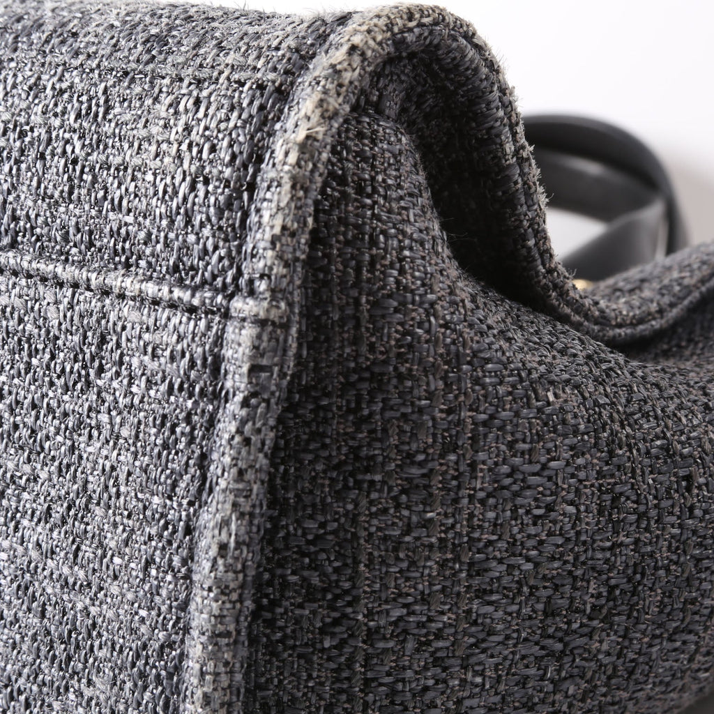 Deauville Medium Mixed Fibers 31M