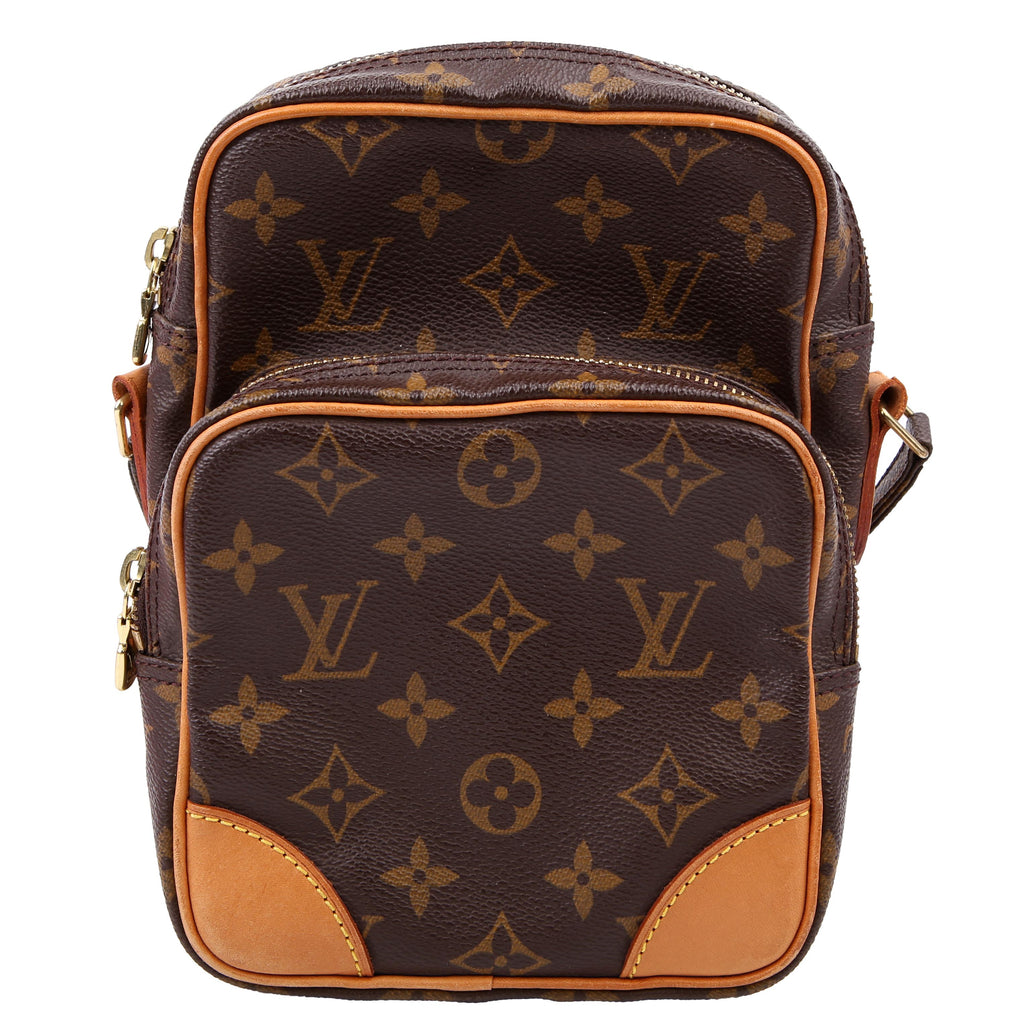 Amazone Monogram
