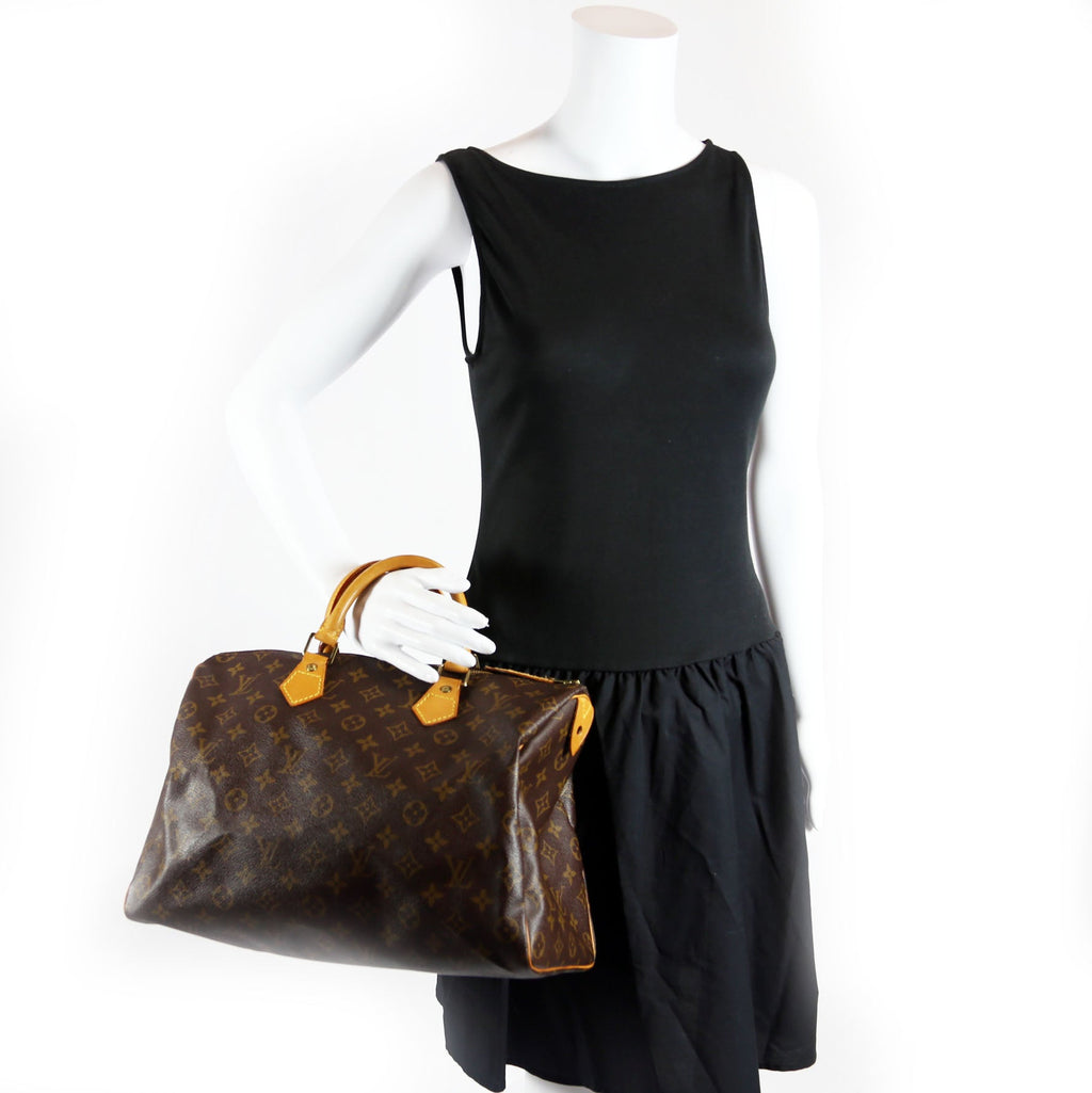 Speedy 35 Monogram