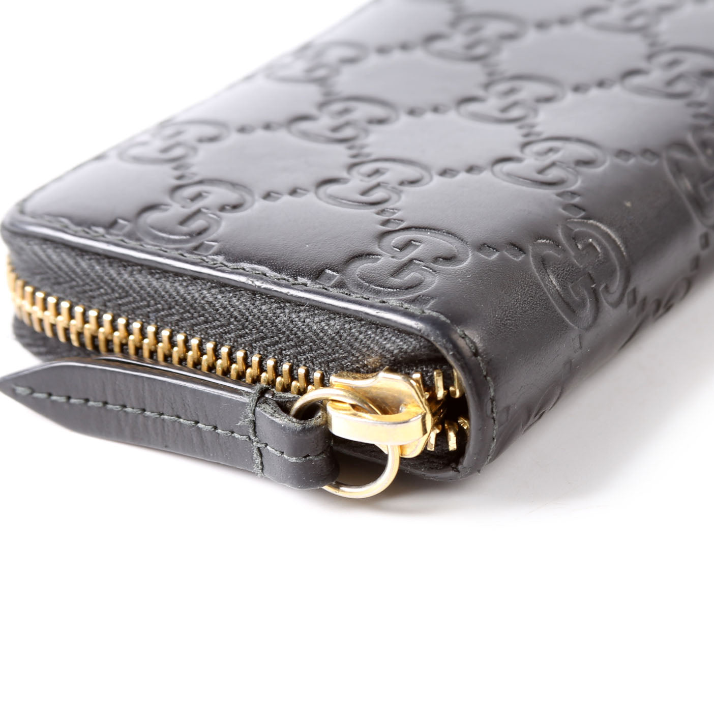 Gucci 447939 Zip Around Card Case Black
