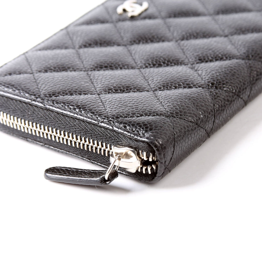 CC Long Zip Around Wallet Caviar 23M Black/Burgundy