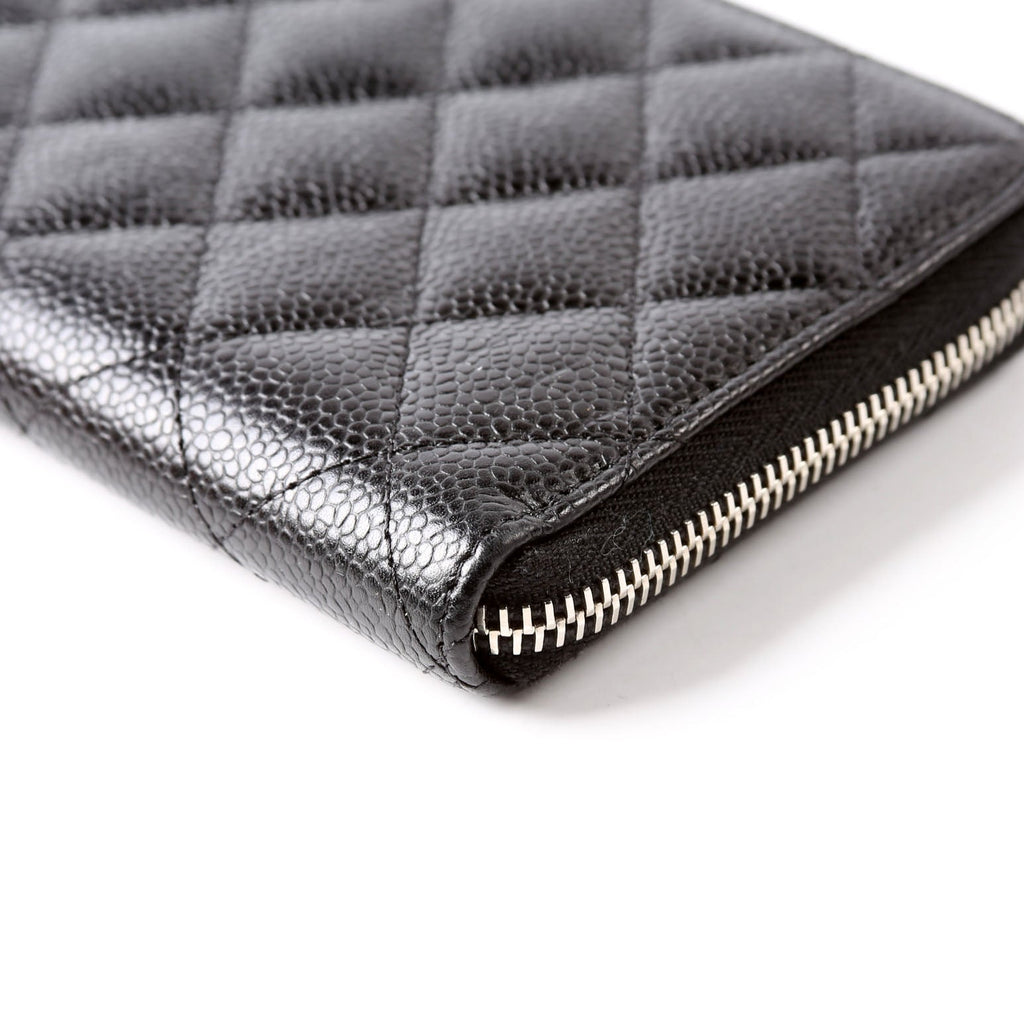 CC Long Zip Around Wallet Caviar 23M Black/Burgundy