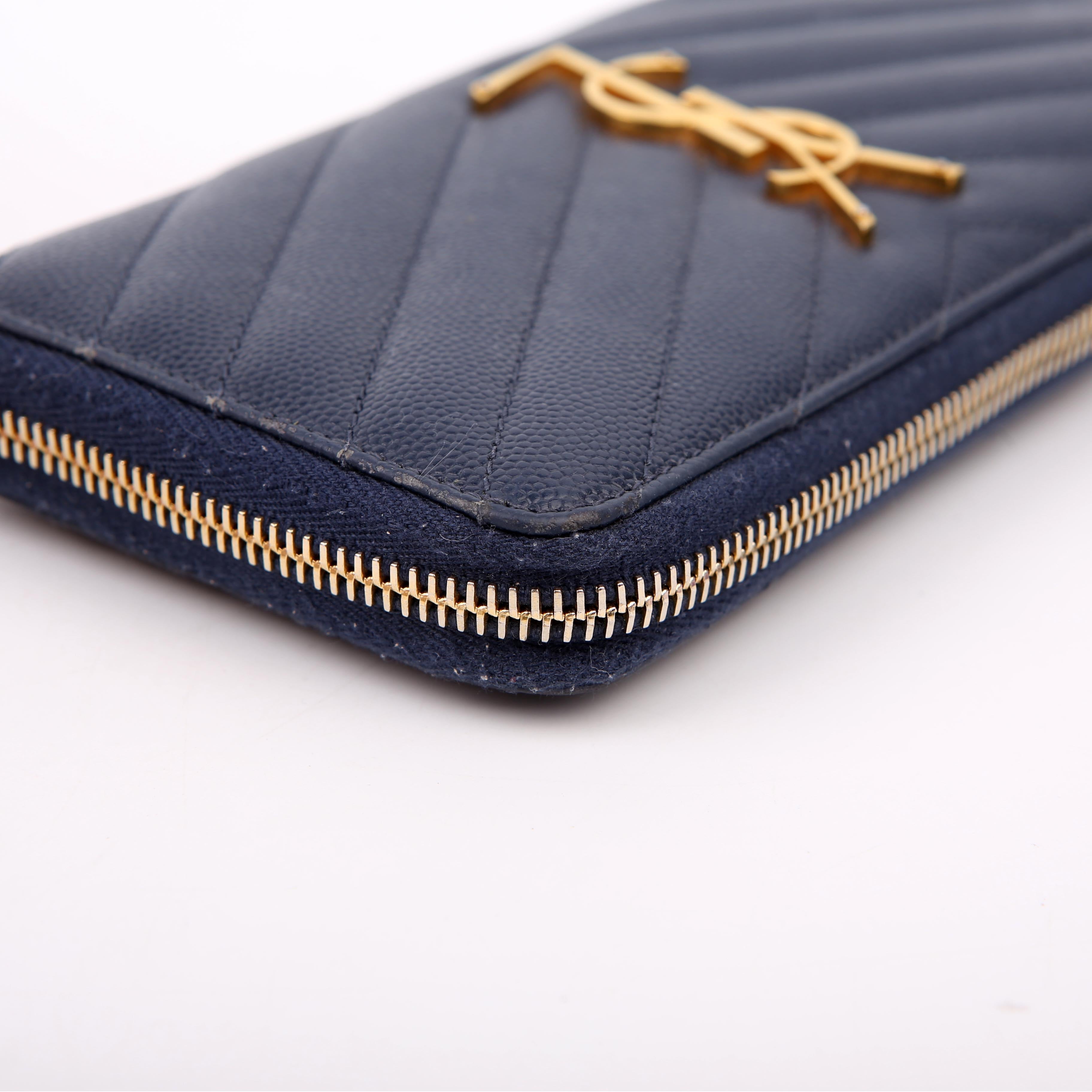 SAINT LAURENT 358094 Grain De Poudre Zip Around Wallet Blue