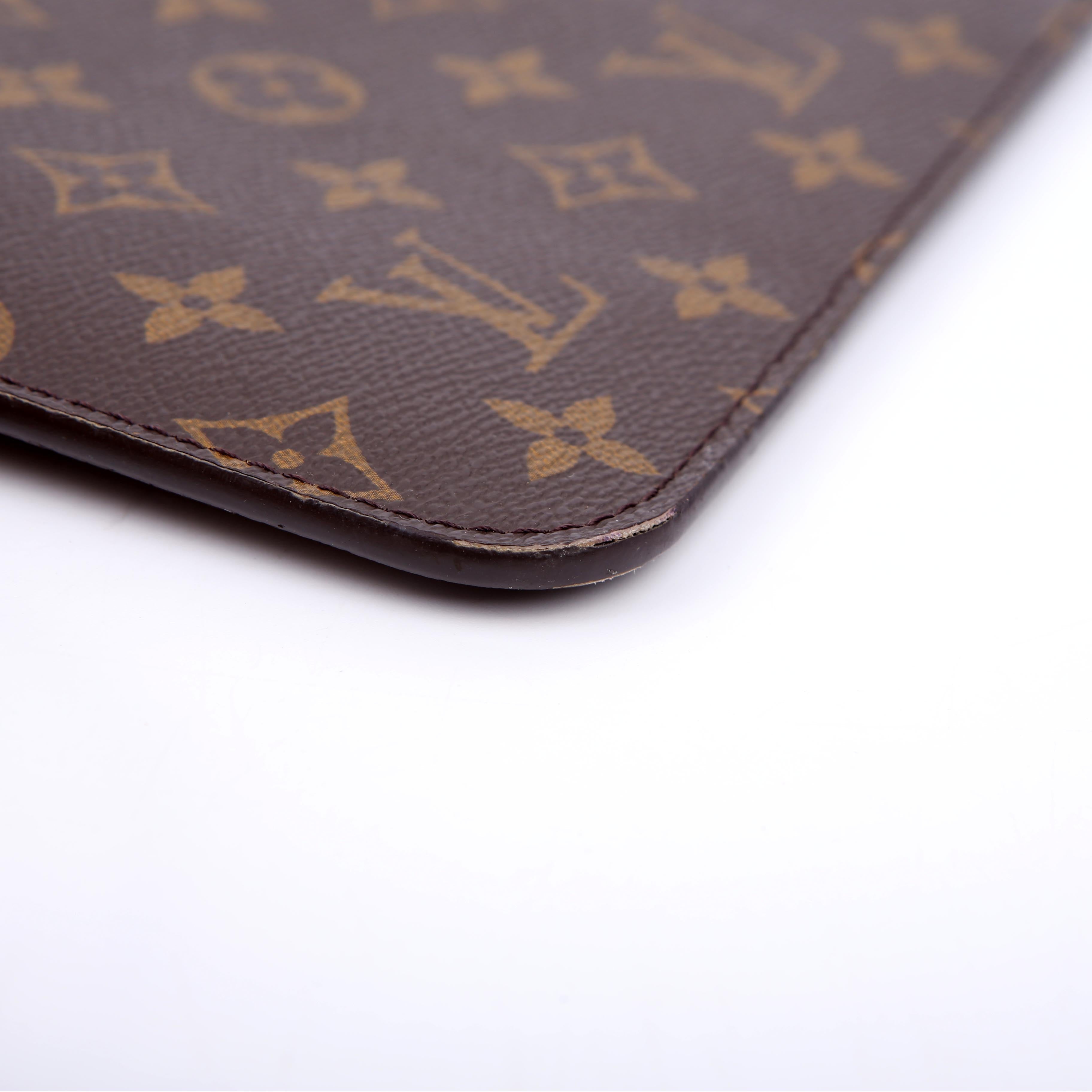 Pochette Only Monogram Neverfull