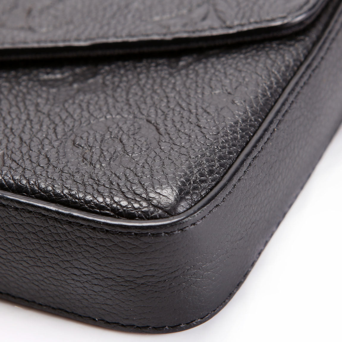 Pochette Felicie Empriente Black