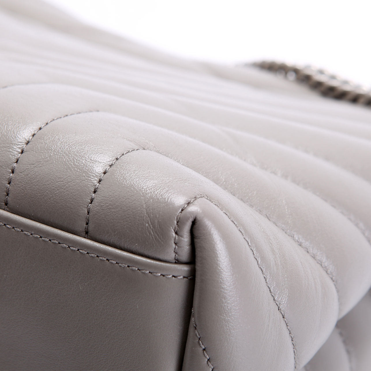 SAINT LAURENT LouLou Medium Quilted 459749 Grey