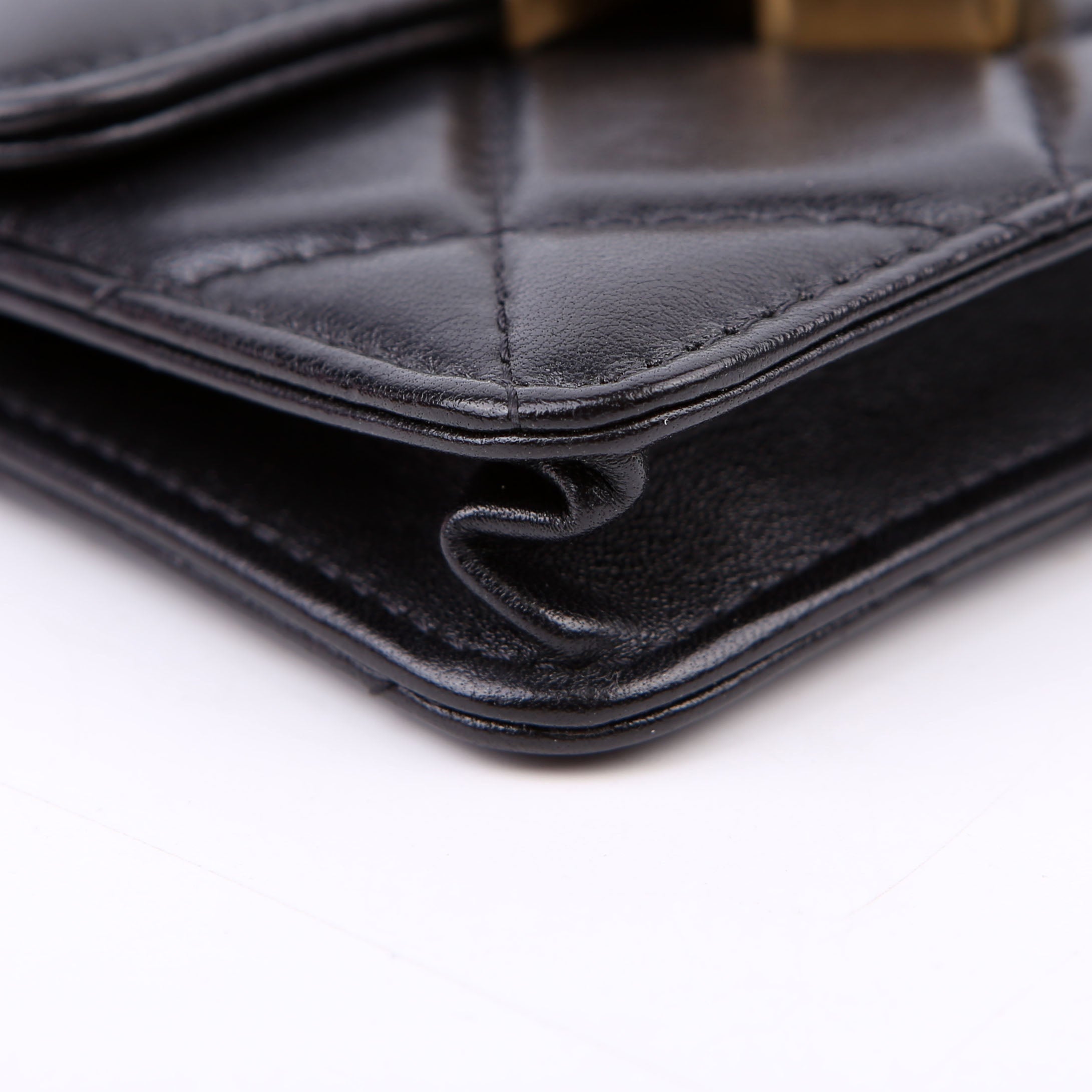 Diamond Lock Card Holder Lambskin Black