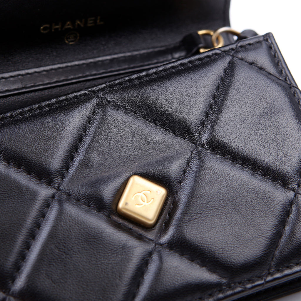 Diamond Lock Card Holder Lambskin Black